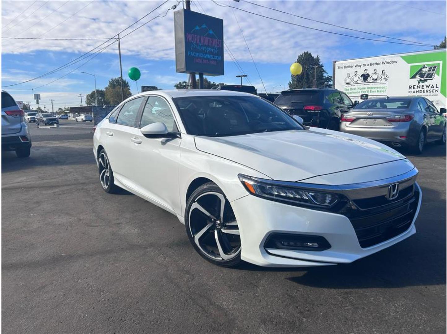 2018 White /No Color Honda Accord (1HGCV1F33JA) with an 4-Cyl, i-VTEC, Turbo, 1.5 Liter engine, Auto, CVT w/Sport Mode transmission, located at 607 W Columbia Drive, Kennewick, WA, 99336, (509) 987-1069, 46.216743, -119.126404- Photo#2
