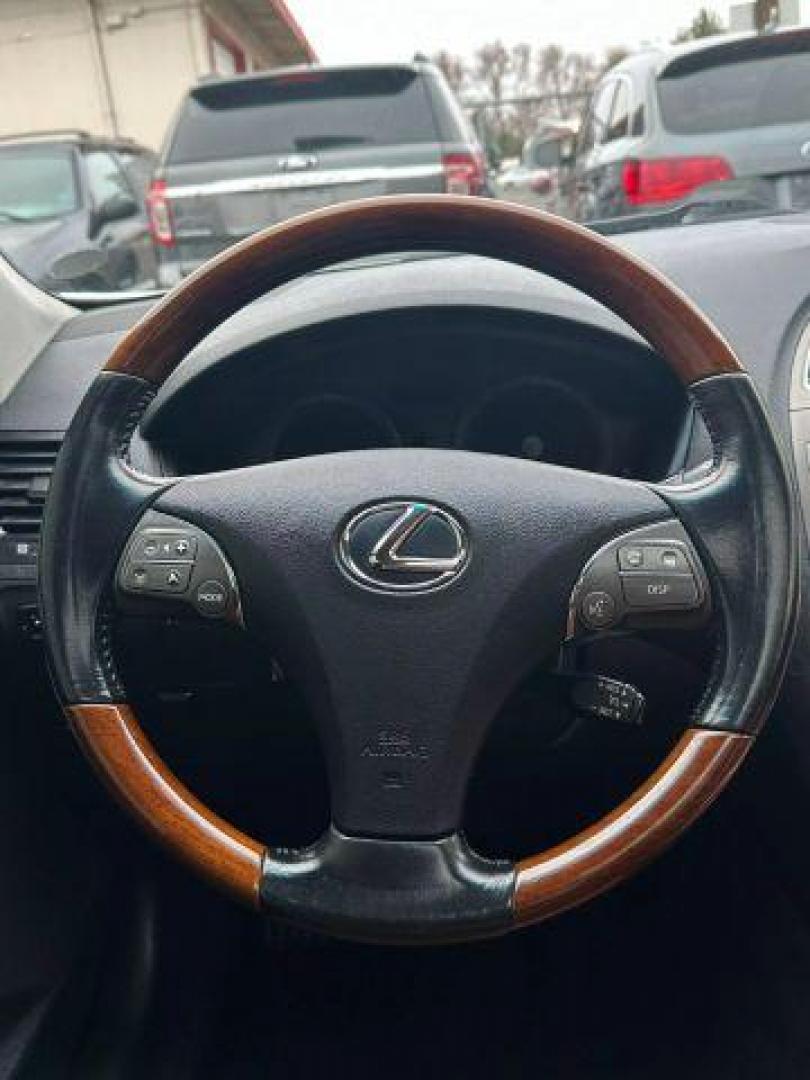 2012 No Color /No Color Lexus ES ES 350 Sedan 4D (JTHBK1EG4C2) with an V6, 3.5 Liter engine, Automatic, 6-Spd transmission, located at 607 W Columbia Drive, Kennewick, WA, 99336, (509) 987-1069, 46.216743, -119.126404 - Photo#17