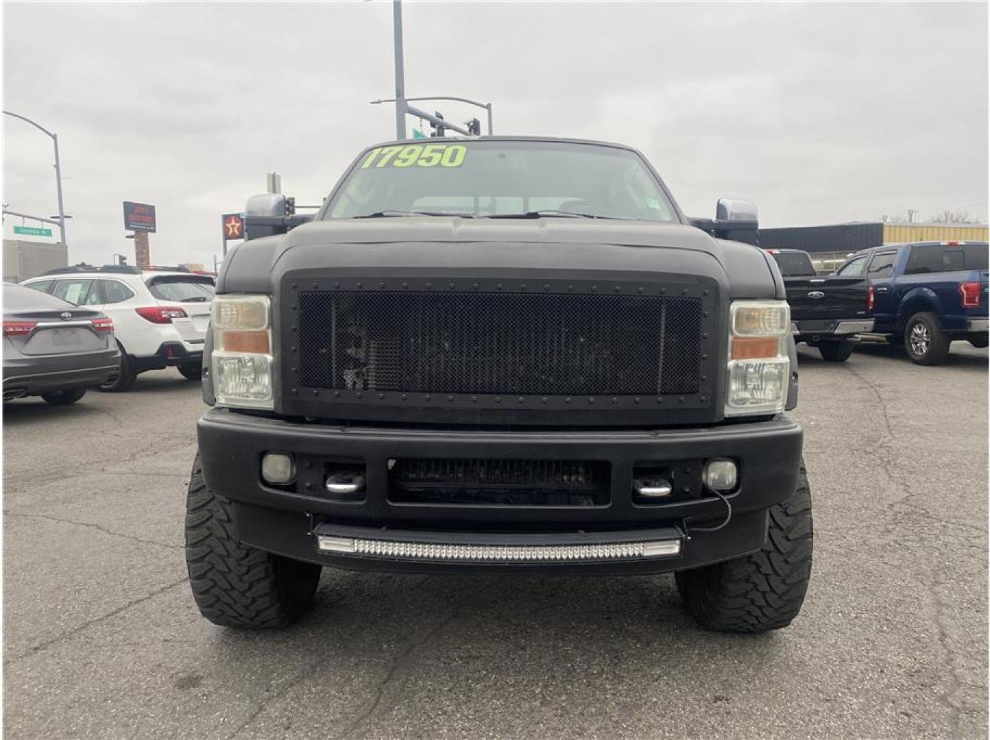 2008 Black /No Color Ford F250 Super Duty Crew Cab FX4 Pickup 4D 6 3/4 ft (1FTSW21R88E) with an V8, Turbo Dsl 6.4L engine, Automatic, 5-Spd w/Overdrive transmission, located at 607 W Columbia Drive, Kennewick, WA, 99336, (509) 987-1069, 46.216743, -119.126404 - Photo#1