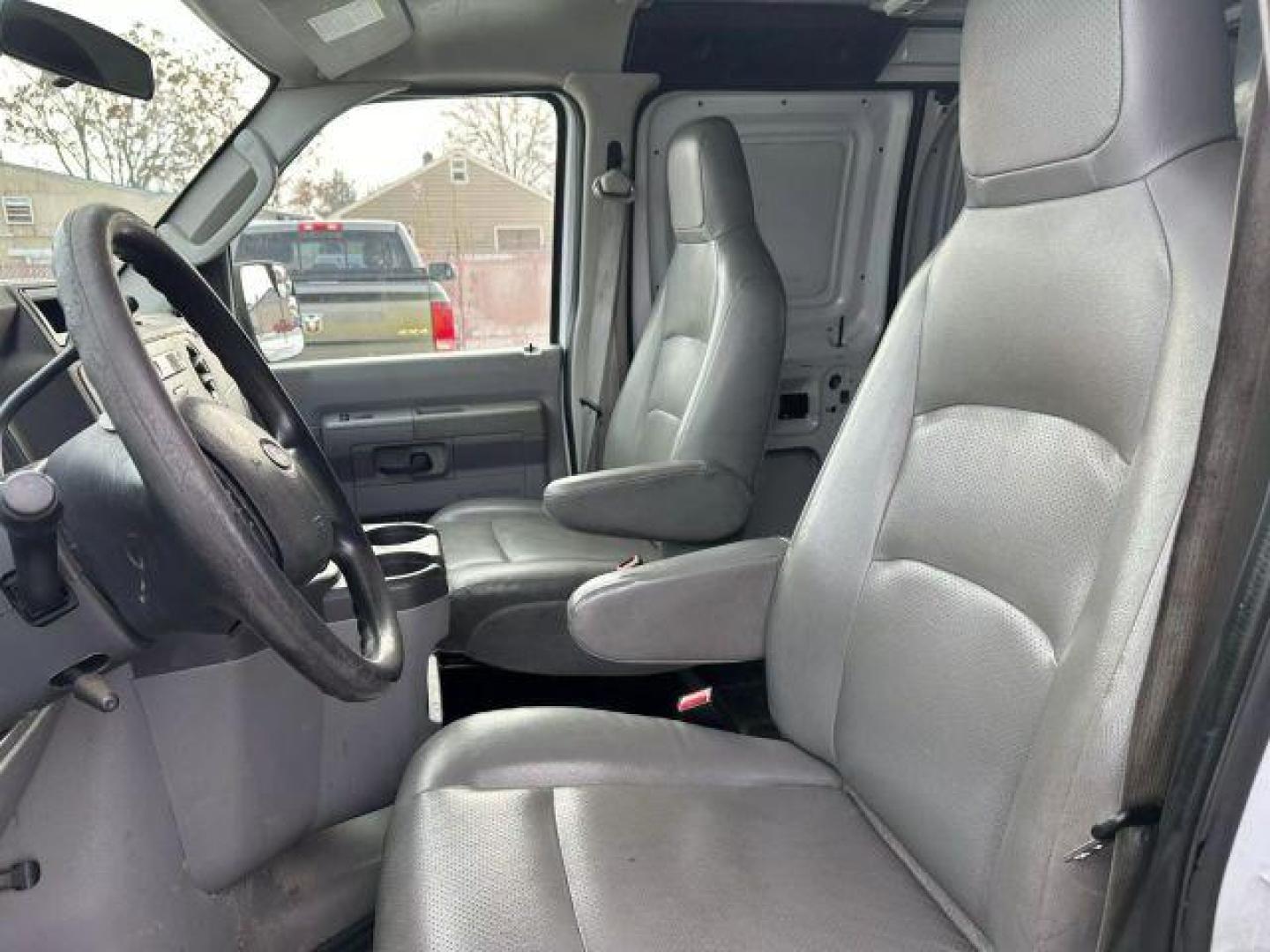 2013 Yellow /No Color Ford E250 Cargo Extended Van 3D (1FTNS2EL2DD) with an V8, Flex Fuel, 5.4 Liter engine, Automatic, 4-Spd w/Overdrive transmission, located at 607 W Columbia Drive, Kennewick, WA, 99336, (509) 987-1069, 46.216743, -119.126404 - Photo#8