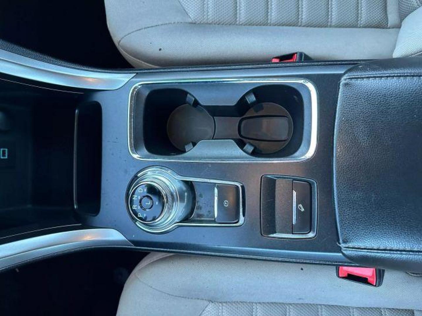 2020 Ford Fusion S Sedan 4D (3FA6P0G70LR) with an 4-Cyl, 2.5 Liter engine, Automatic, 6-Spd w/SelectShift transmission, located at 607 W Columbia Drive, Kennewick, WA, 99336, (509) 987-1069, 46.216743, -119.126404 - Photo#10