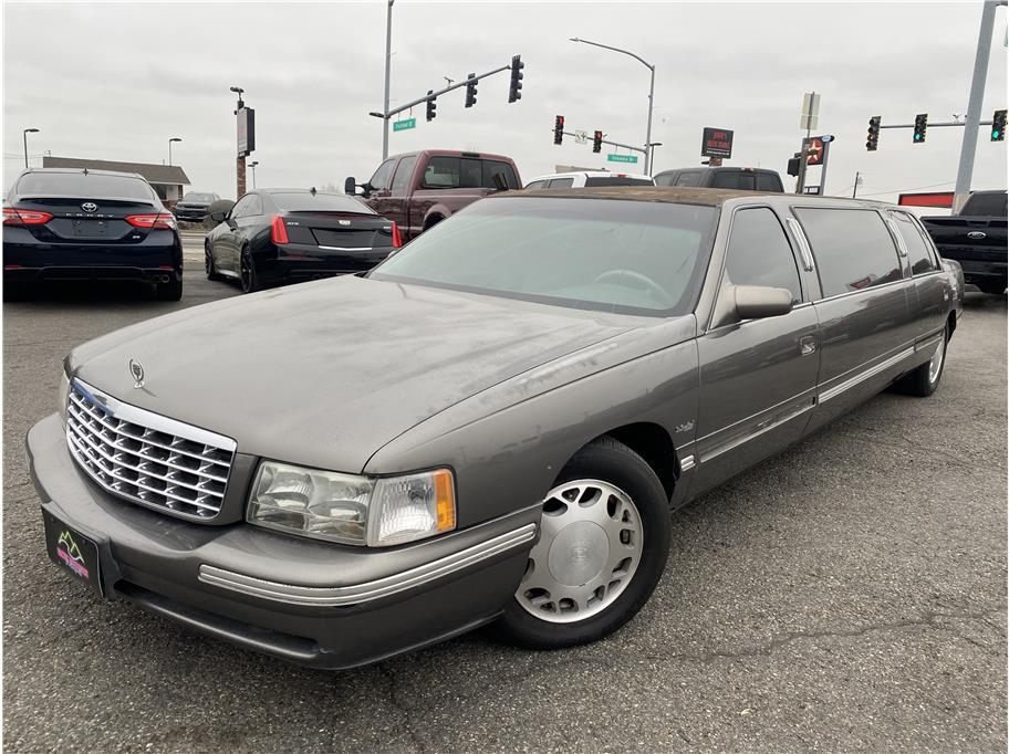 photo of 1998 Cadillac Commercial Chassis