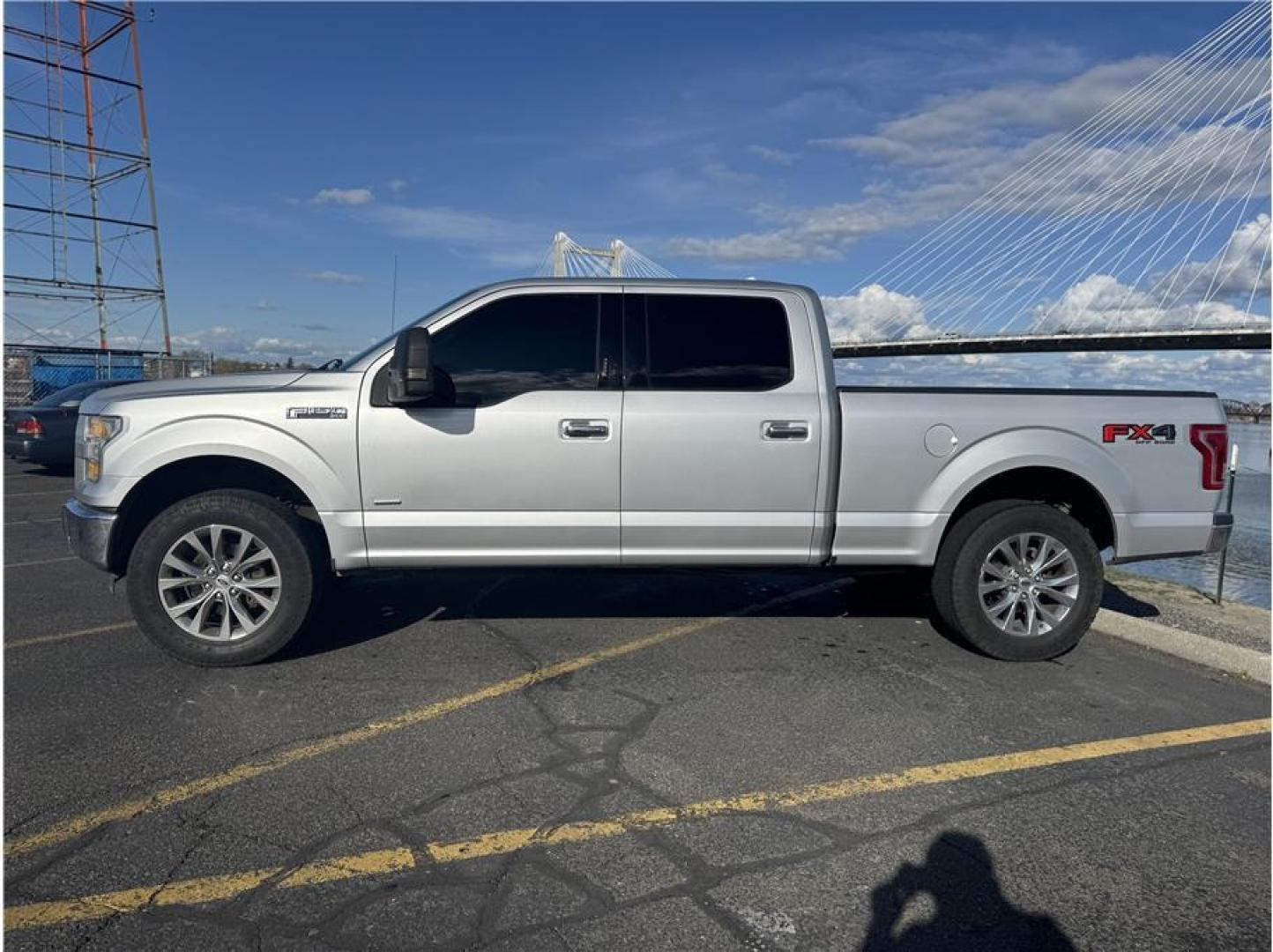2016 Silver /No Color Ford F150 SuperCrew Cab XLT Pickup 4D 5 1/2 ft (1FTFW1EG1GK) with an V6, EcoBoost, TT, 3.5L engine, Automatic, 6-Spd transmission, located at 607 W Columbia Drive, Kennewick, WA, 99336, (509) 987-1069, 46.216743, -119.126404 - Photo#1