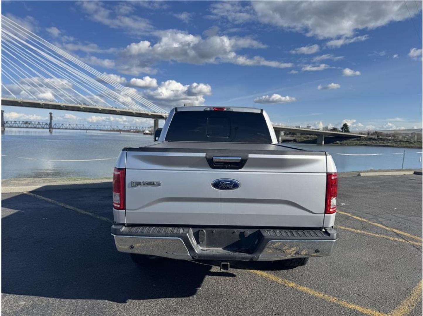 2016 Silver /No Color Ford F150 SuperCrew Cab XLT Pickup 4D 5 1/2 ft (1FTFW1EG1GK) with an V6, EcoBoost, TT, 3.5L engine, Automatic, 6-Spd transmission, located at 607 W Columbia Drive, Kennewick, WA, 99336, (509) 987-1069, 46.216743, -119.126404 - Photo#13