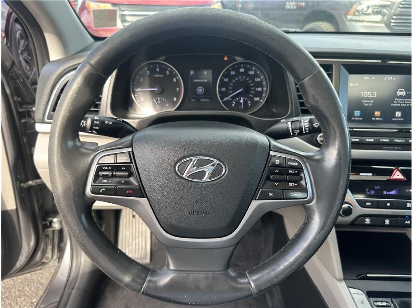2018 Silver /No Color Hyundai Elantra Value Edition Sedan 4D (5NPD84LF2JH) with an 4-Cyl, SULEV, 2.0 Liter engine, Auto, 6-Spd Shiftronic transmission, located at 607 W Columbia Drive, Kennewick, WA, 99336, (509) 987-1069, 46.216743, -119.126404 - Photo#11