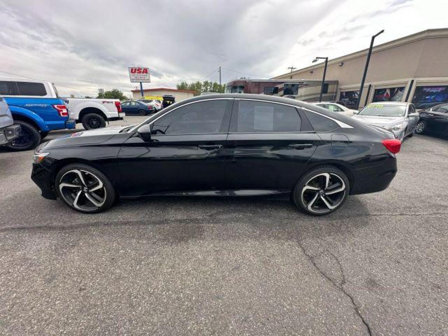 2019 Black /No Color Honda Accord Sport Sedan 4D (1HGCV1F33KA) with an 4-Cyl, i-VTEC, Turbo, 1.5 Liter engine, Automatic, 10-Spd transmission, located at 607 W Columbia Drive, Kennewick, WA, 99336, (509) 987-1069, 46.216743, -119.126404 - Photo#7