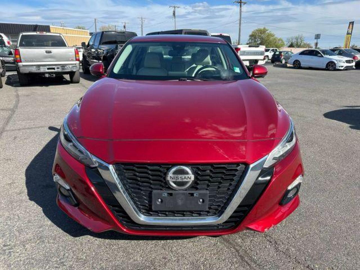 2019 Red /No Color Nissan Altima 2.5 Platinum Sedan 4D (1N4BL4FV7KC) with an 4-Cyl, 2.5 Liter engine, Automatic, Xtronic CVT transmission, located at 607 W Columbia Drive, Kennewick, WA, 99336, (509) 987-1069, 46.216743, -119.126404 - Photo#2