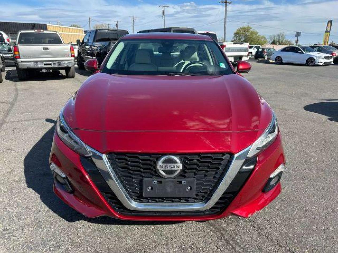 2019 Red /No Color Nissan Altima 2.5 Platinum Sedan 4D (1N4BL4FV7KC) with an 4-Cyl, 2.5 Liter engine, Automatic, Xtronic CVT transmission, located at 607 W Columbia Drive, Kennewick, WA, 99336, (509) 987-1069, 46.216743, -119.126404 - Photo#2