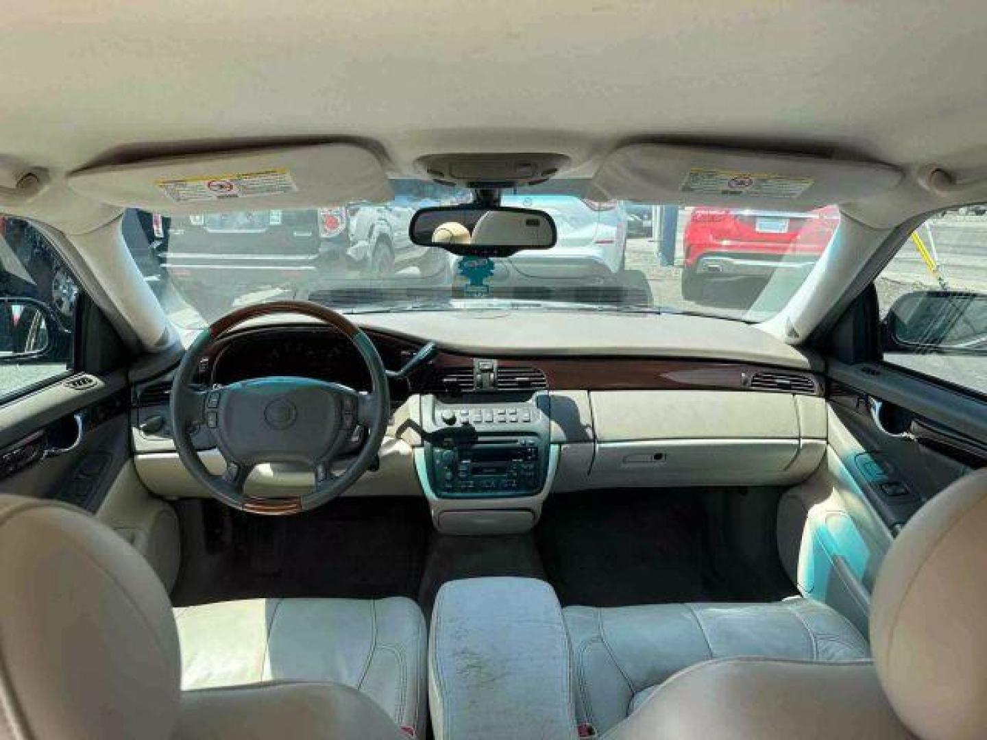 2003 Navy Blue /Off White Cadillac DeVille DHS Sedan 4D (1G6KE54Y83U) , Automatic transmission, located at 607 W Columbia Drive, Kennewick, WA, 99336, (509) 987-1069, 46.216743, -119.126404 - Photo#26