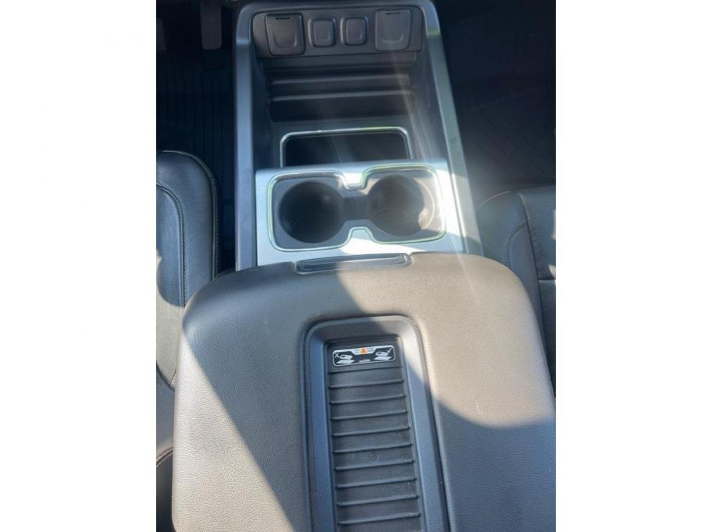 2019 Silver /No Color GMC Sierra 2500 HD Crew Cab (1GT12REG9KF) with an V8, Flex Fuel, 6.0 Liter engine, Automatic, 6-Spd Allison w/Overdrive transmission, located at 607 W Columbia Drive, Kennewick, WA, 99336, (509) 987-1069, 46.216743, -119.126404 - Photo#12