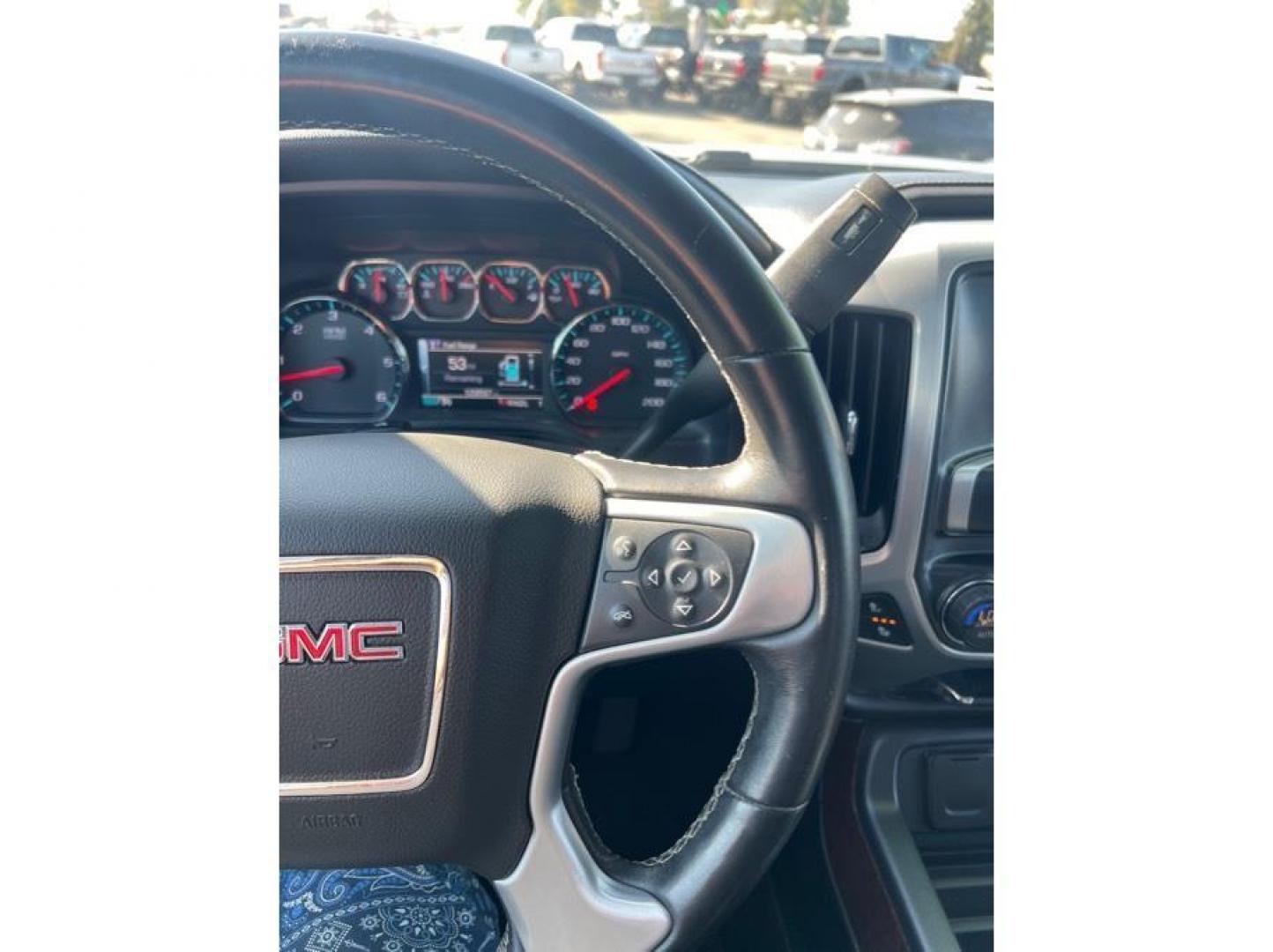 2019 Silver /No Color GMC Sierra 2500 HD Crew Cab (1GT12REG9KF) with an V8, Flex Fuel, 6.0 Liter engine, Automatic, 6-Spd Allison w/Overdrive transmission, located at 607 W Columbia Drive, Kennewick, WA, 99336, (509) 987-1069, 46.216743, -119.126404 - Photo#17