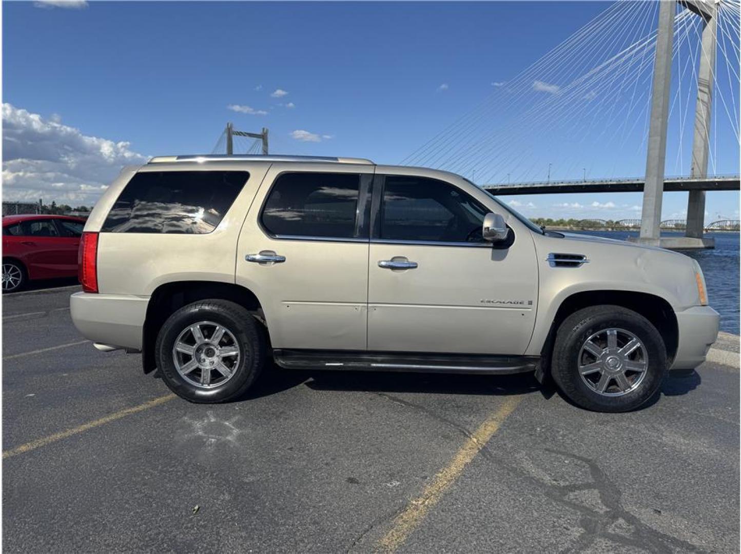 2008 Gold /No Color Cadillac Escalade (1GYFK63868R) with an V8, 6.2 Liter engine, Automatic, 6-Spd HD w/Overdrive transmission, located at 607 W Columbia Drive, Kennewick, WA, 99336, (509) 987-1069, 46.216743, -119.126404 - Photo#12