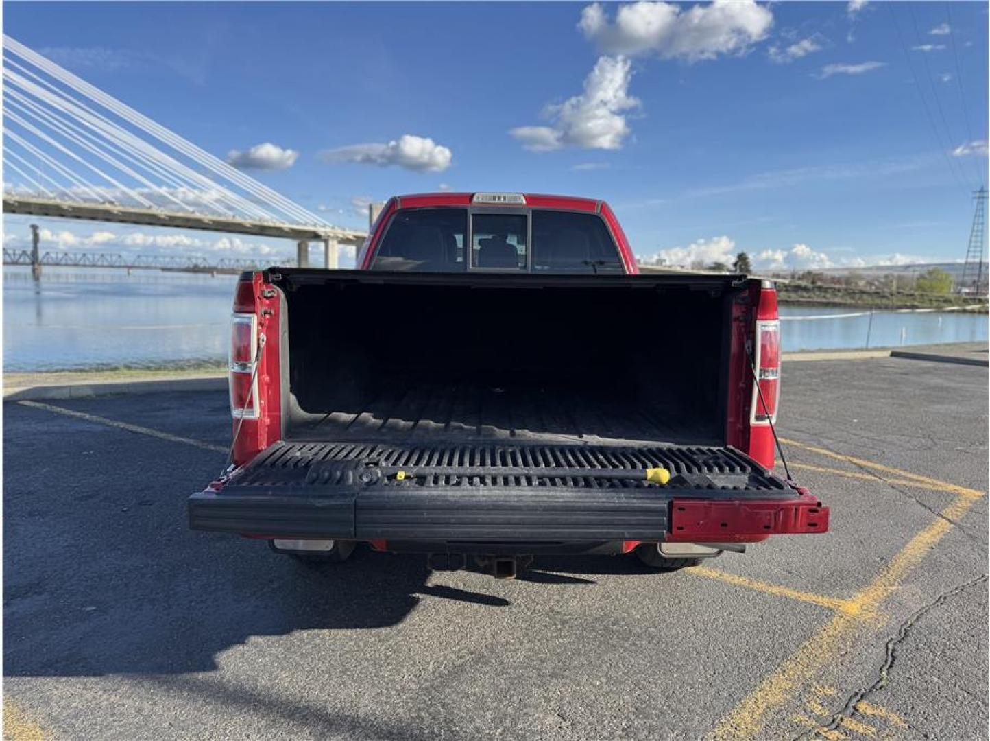2012 Red /No Color Ford F150 SuperCrew Cab (1FTFW1ET3CF) with an V6, EcoBoost, Twin Turbo, 3.5 Liter engine, Automatic, 6-Spd transmission, located at 607 W Columbia Drive, Kennewick, WA, 99336, (509) 987-1069, 46.216743, -119.126404 - Photo#14