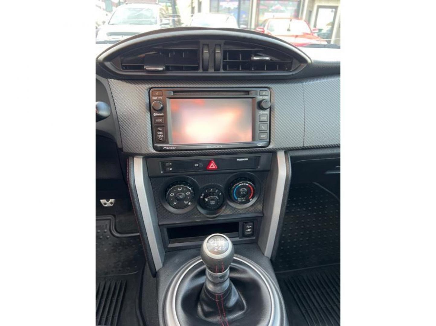 2015 Blue /No Color Scion FR-S (JF1ZNAA18F9) with an 4-Cyl, 2.0 Liter engine, Manual, 6-Spd transmission, located at 607 W Columbia Drive, Kennewick, WA, 99336, (509) 987-1069, 46.216743, -119.126404 - Photo#13