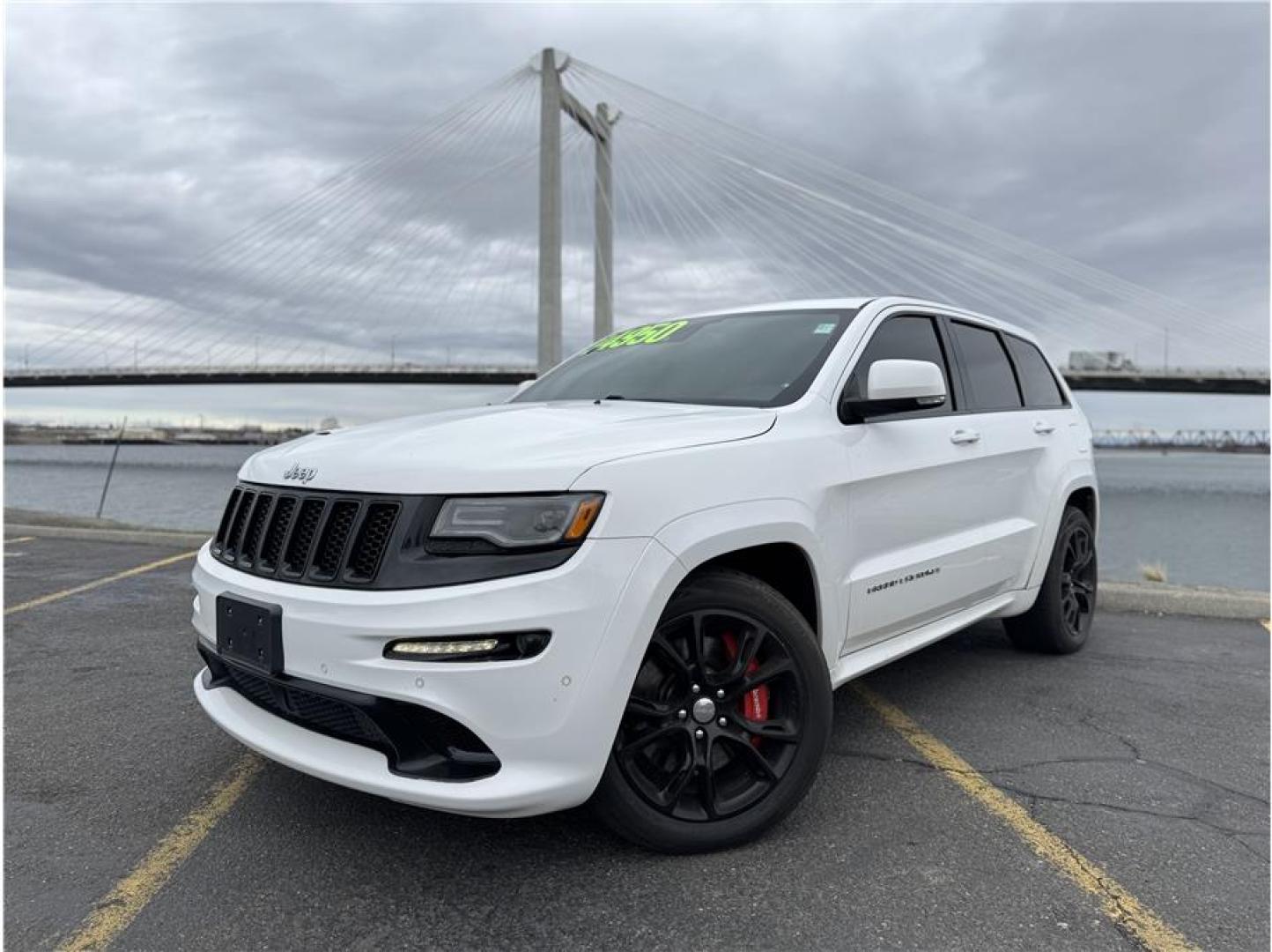 2016 White /No Color Jeep Grand Cherokee (1C4RJFDJ1GC) with an V8, HEMI, 6.4 Liter engine, Automatic, 8-Spd transmission, located at 607 W Columbia Drive, Kennewick, WA, 99336, (509) 987-1069, 46.216743, -119.126404- Photo#0