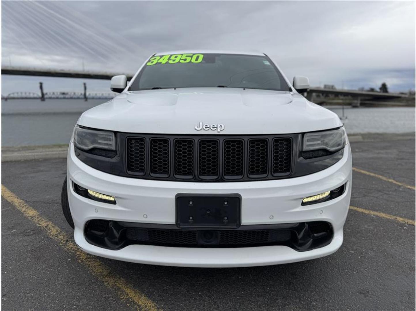 2016 White /No Color Jeep Grand Cherokee (1C4RJFDJ1GC) with an V8, HEMI, 6.4 Liter engine, Automatic, 8-Spd transmission, located at 607 W Columbia Drive, Kennewick, WA, 99336, (509) 987-1069, 46.216743, -119.126404 - Photo#15