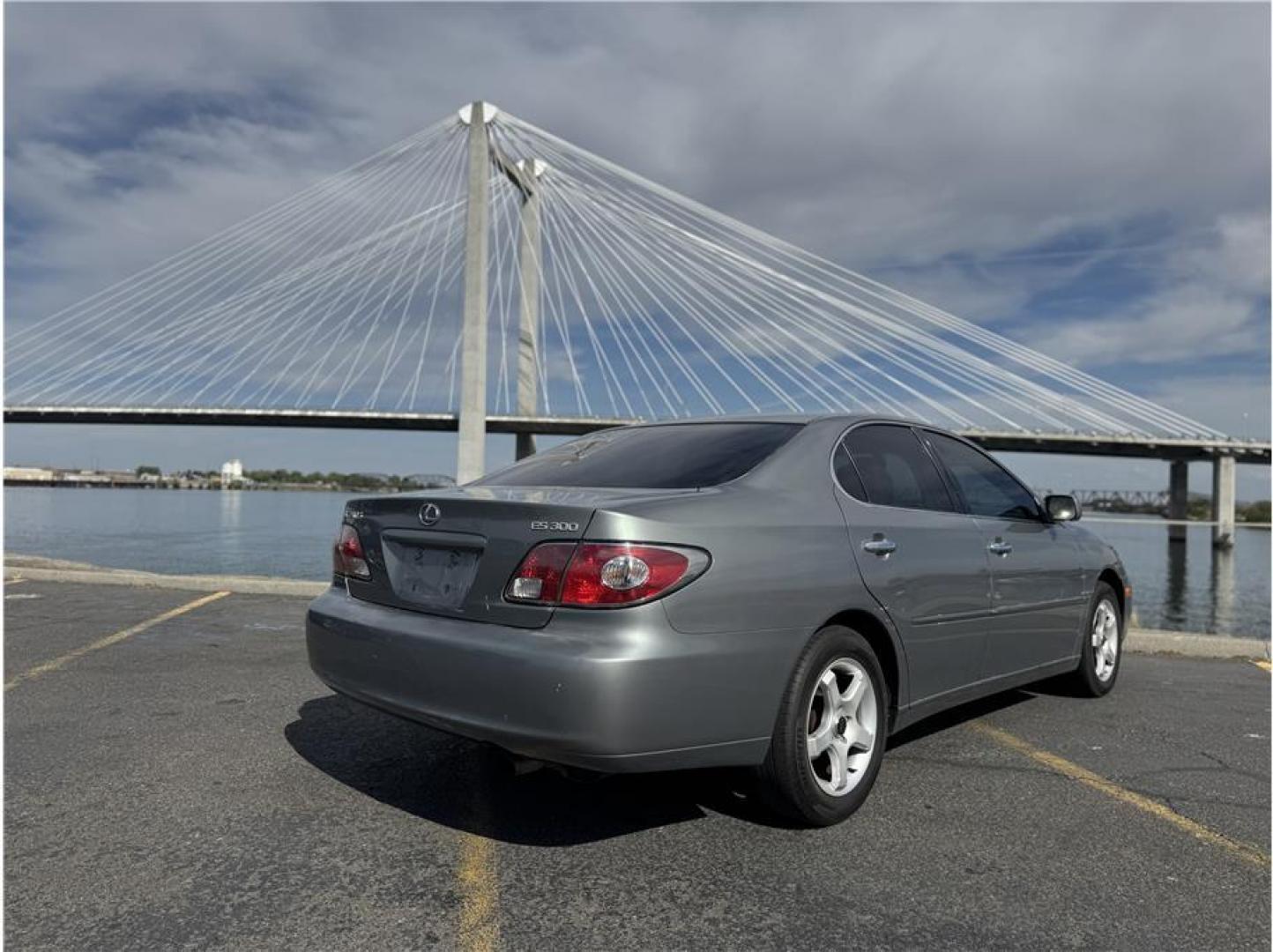 2002 No Color /No Color Lexus ES (JTHBF30G420) with an V6, 3.0 Liter engine, Automatic, 5-Spd w/Overdrive transmission, located at 607 W Columbia Drive, Kennewick, WA, 99336, (509) 987-1069, 46.216743, -119.126404 - Photo#13