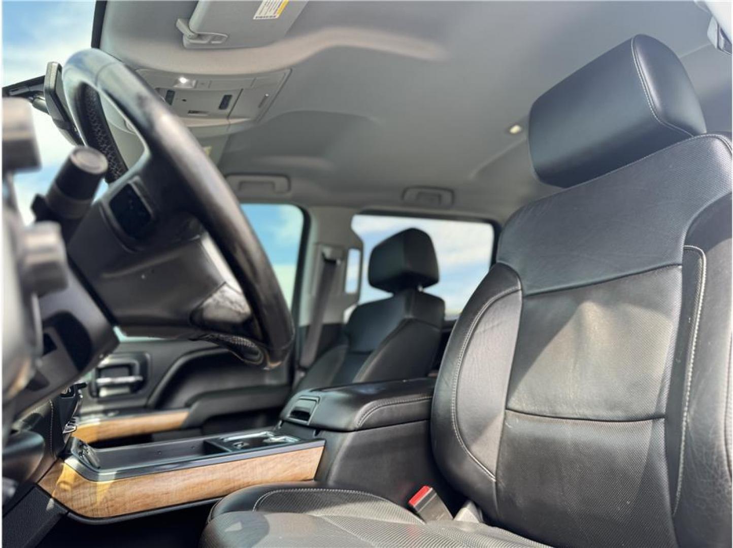 2015 Silver /No Color Chevrolet Silverado 2500 HD Crew Cab (1GC1KWE87FF) with an V8, Turbo Diesel, 6.6 Liter engine, Auto, 6-Spd Allison OD transmission, located at 607 W Columbia Drive, Kennewick, WA, 99336, (509) 987-1069, 46.216743, -119.126404 - Photo#8