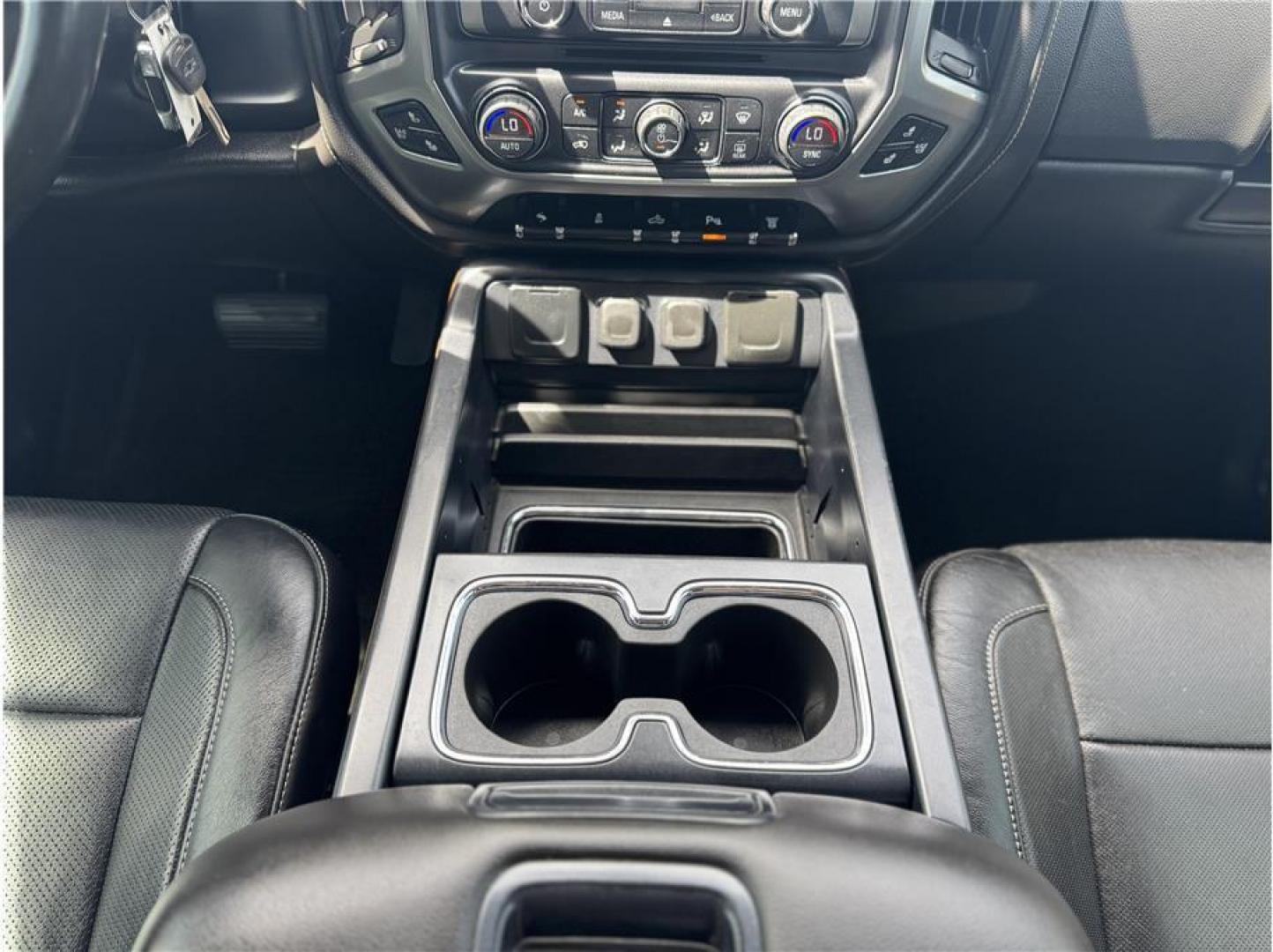 2015 Silver /No Color Chevrolet Silverado 2500 HD Crew Cab (1GC1KWE87FF) with an V8, Turbo Diesel, 6.6 Liter engine, Auto, 6-Spd Allison OD transmission, located at 607 W Columbia Drive, Kennewick, WA, 99336, (509) 987-1069, 46.216743, -119.126404 - Photo#10