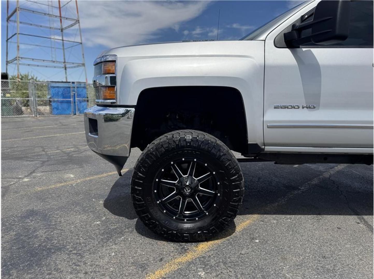 2015 Silver /No Color Chevrolet Silverado 2500 HD Crew Cab (1GC1KWE87FF) with an V8, Turbo Diesel, 6.6 Liter engine, Auto, 6-Spd Allison OD transmission, located at 607 W Columbia Drive, Kennewick, WA, 99336, (509) 987-1069, 46.216743, -119.126404 - Photo#17