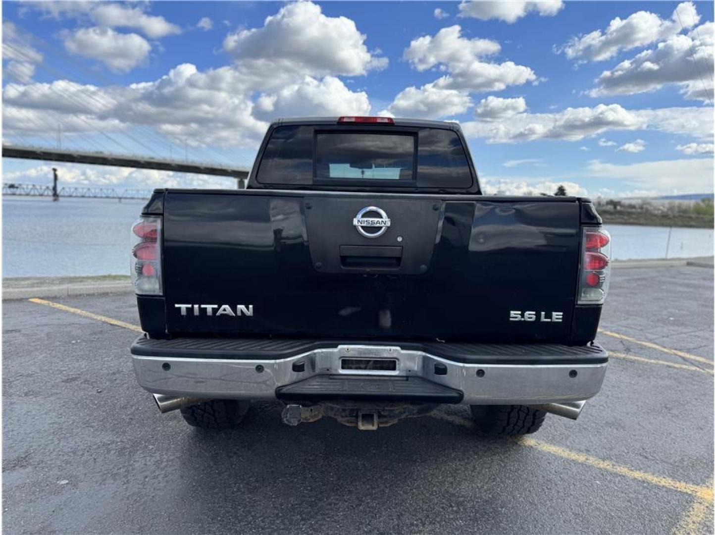 2007 Black /No Color Nissan Titan Crew Cab (1N6AA07B07N) with an V8, 5.6 Liter engine, Automatic transmission, located at 607 W Columbia Drive, Kennewick, WA, 99336, (509) 987-1069, 46.216743, -119.126404 - Photo#15