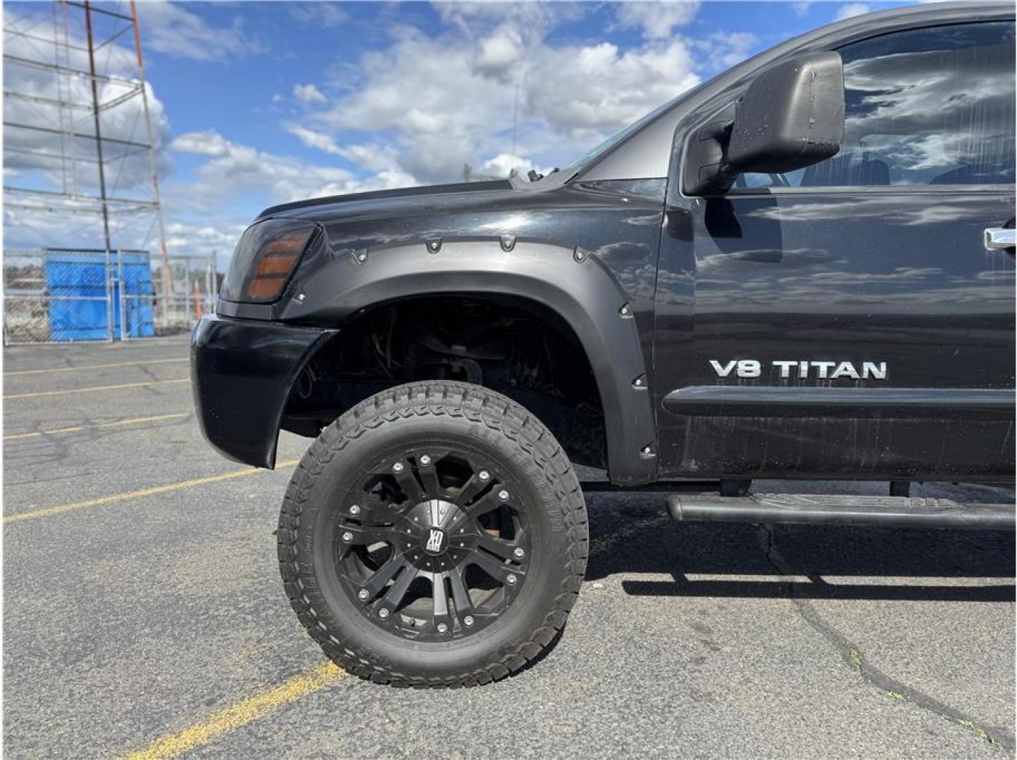 2007 Black /No Color Nissan Titan Crew Cab (1N6AA07B07N) with an V8, 5.6 Liter engine, Automatic transmission, located at 607 W Columbia Drive, Kennewick, WA, 99336, (509) 987-1069, 46.216743, -119.126404 - Photo#16