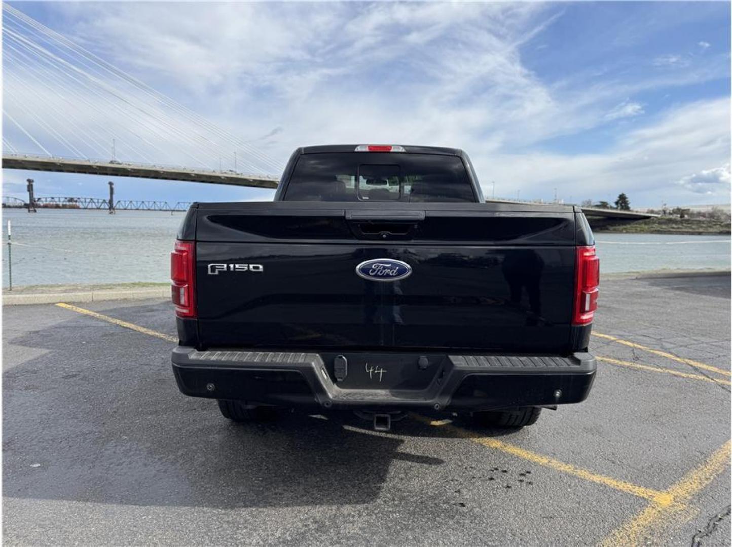 2015 Black /No Color Ford F150 SuperCrew Cab (1FTFW1EG2FF) with an V6, EcoBoost, TT, 3.5L engine, Automatic, 6-Spd transmission, located at 607 W Columbia Drive, Kennewick, WA, 99336, (509) 987-1069, 46.216743, -119.126404 - Photo#12