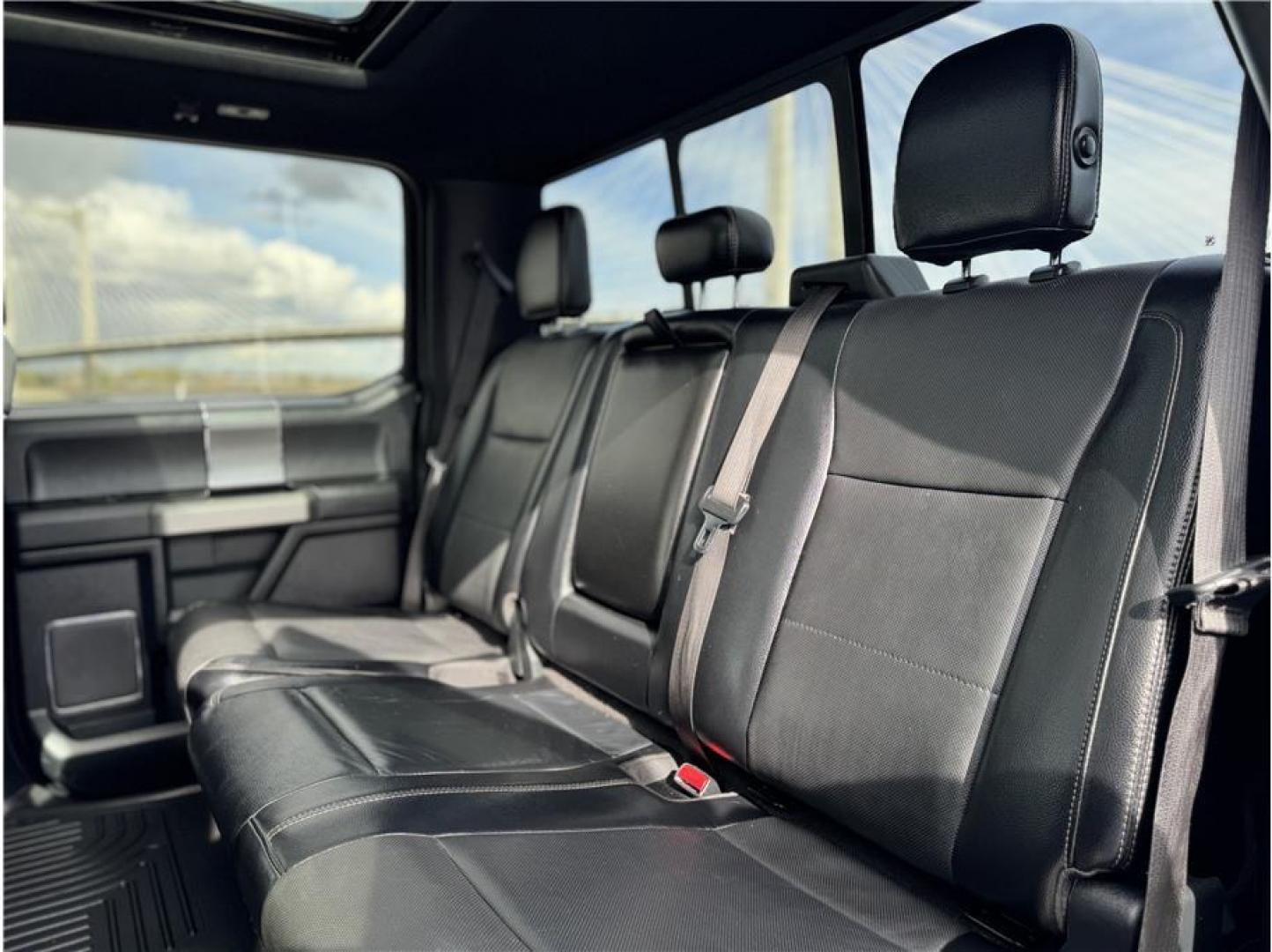 2015 Black /No Color Ford F150 SuperCrew Cab (1FTFW1EG2FF) with an V6, EcoBoost, TT, 3.5L engine, Automatic, 6-Spd transmission, located at 607 W Columbia Drive, Kennewick, WA, 99336, (509) 987-1069, 46.216743, -119.126404 - Photo#3