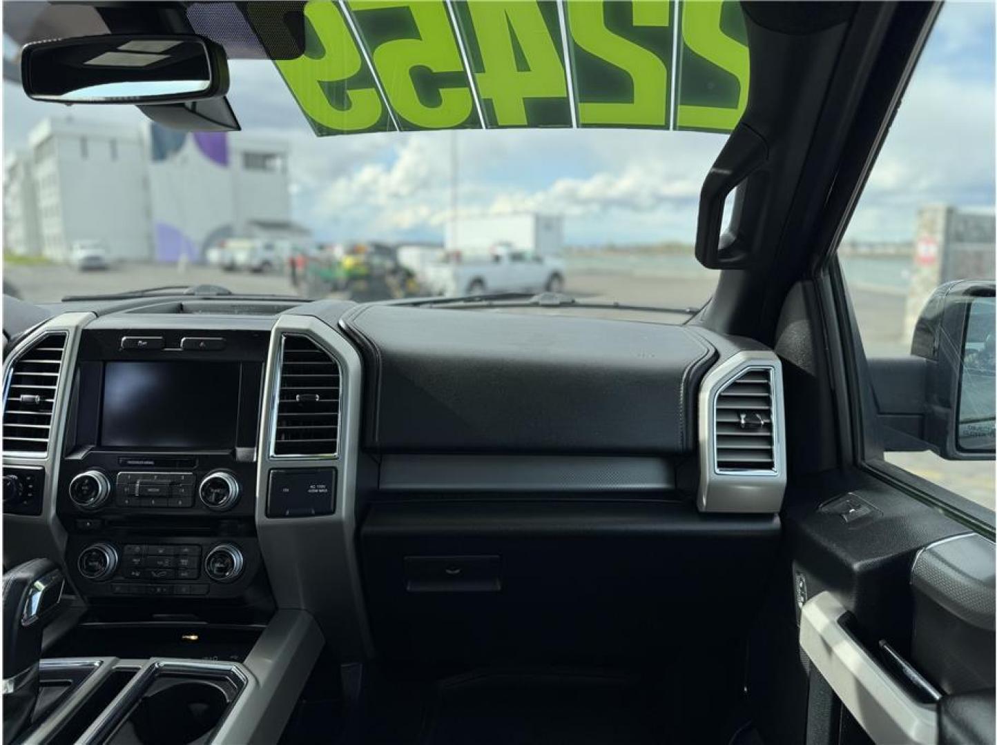 2015 Black /No Color Ford F150 SuperCrew Cab (1FTFW1EG2FF) with an V6, EcoBoost, TT, 3.5L engine, Automatic, 6-Spd transmission, located at 607 W Columbia Drive, Kennewick, WA, 99336, (509) 987-1069, 46.216743, -119.126404 - Photo#6