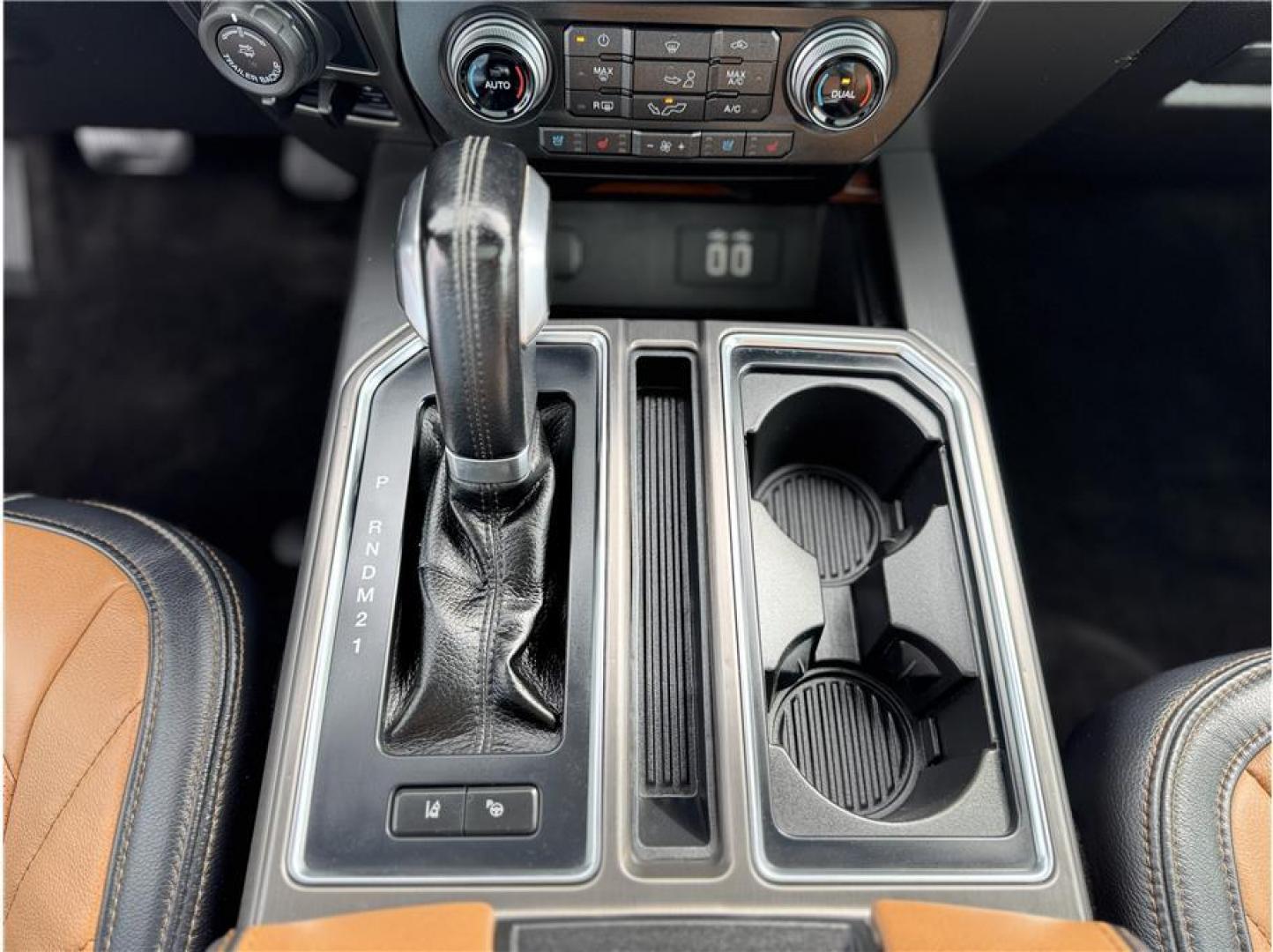 2016 White /No Color Ford F150 SuperCrew Cab (1FTEW1EG1GF) with an V6, EcoBoost, TT, 3.5L engine, Auto, 6-Spd SelShft transmission, located at 607 W Columbia Drive, Kennewick, WA, 99336, (509) 987-1069, 46.216743, -119.126404 - Photo#11