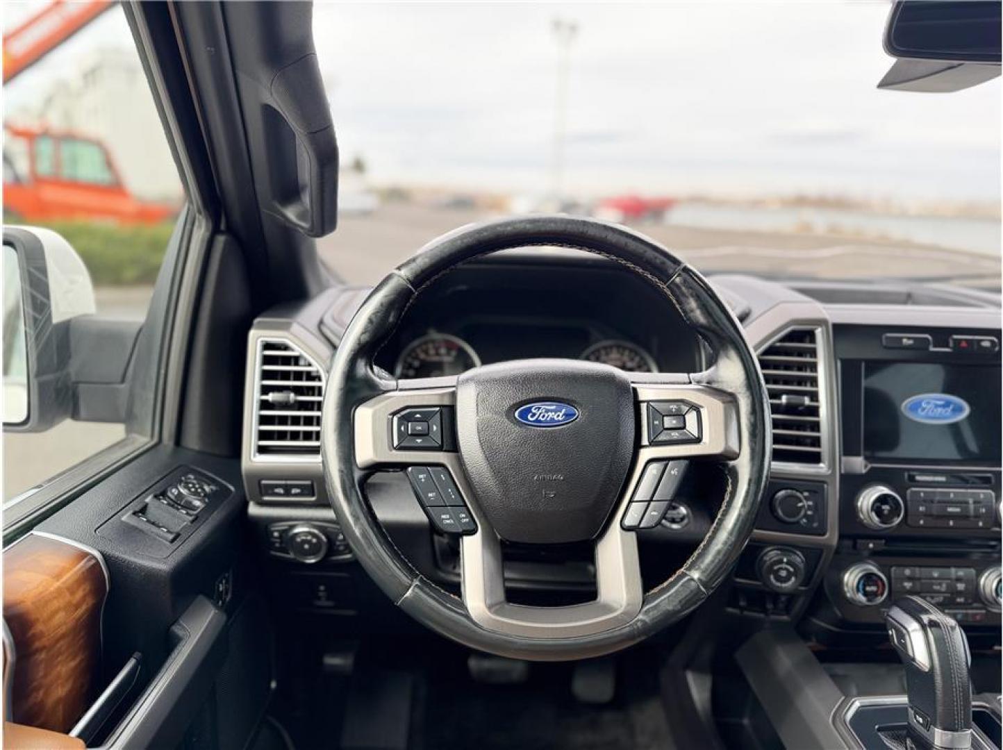 2016 White /No Color Ford F150 SuperCrew Cab (1FTEW1EG1GF) with an V6, EcoBoost, TT, 3.5L engine, Auto, 6-Spd SelShft transmission, located at 607 W Columbia Drive, Kennewick, WA, 99336, (509) 987-1069, 46.216743, -119.126404 - Photo#4
