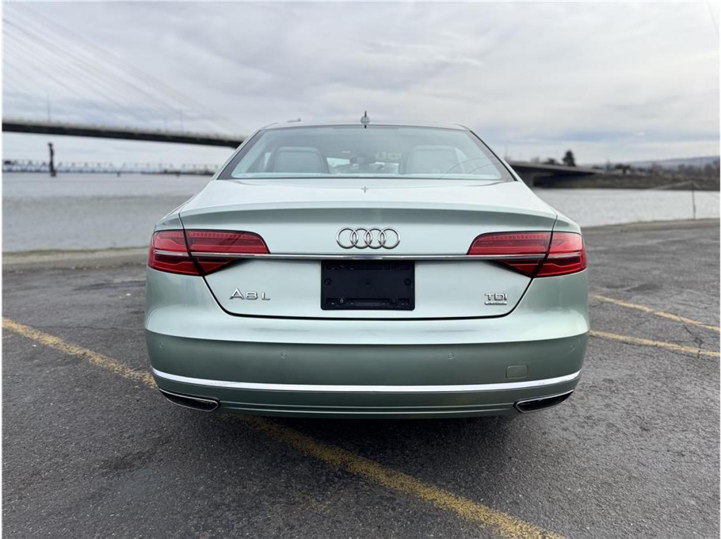 2015 Silver /No Color Audi A8 (WAU3MAFDXFN) with an V6, Turbo Diesel, 3.0 Liter engine, Auto, 8-Spd Tiptronic transmission, located at 607 W Columbia Drive, Kennewick, WA, 99336, (509) 987-1069, 46.216743, -119.126404 - Photo#15