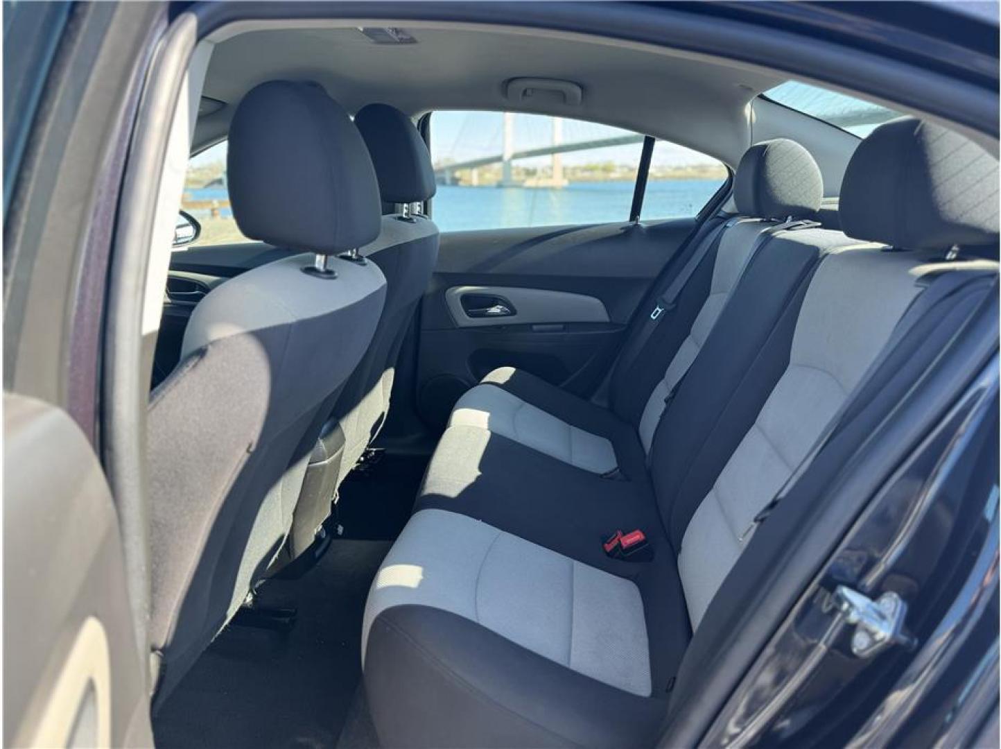 2016 Blue /No Color Chevrolet Cruze Limited (1G1PC5SG3G7) with an 4-Cyl, ECOTEC, 1.8 Liter engine, Auto, 6-Spd Overdrive transmission, located at 607 W Columbia Drive, Kennewick, WA, 99336, (509) 987-1069, 46.216743, -119.126404 - Photo#2