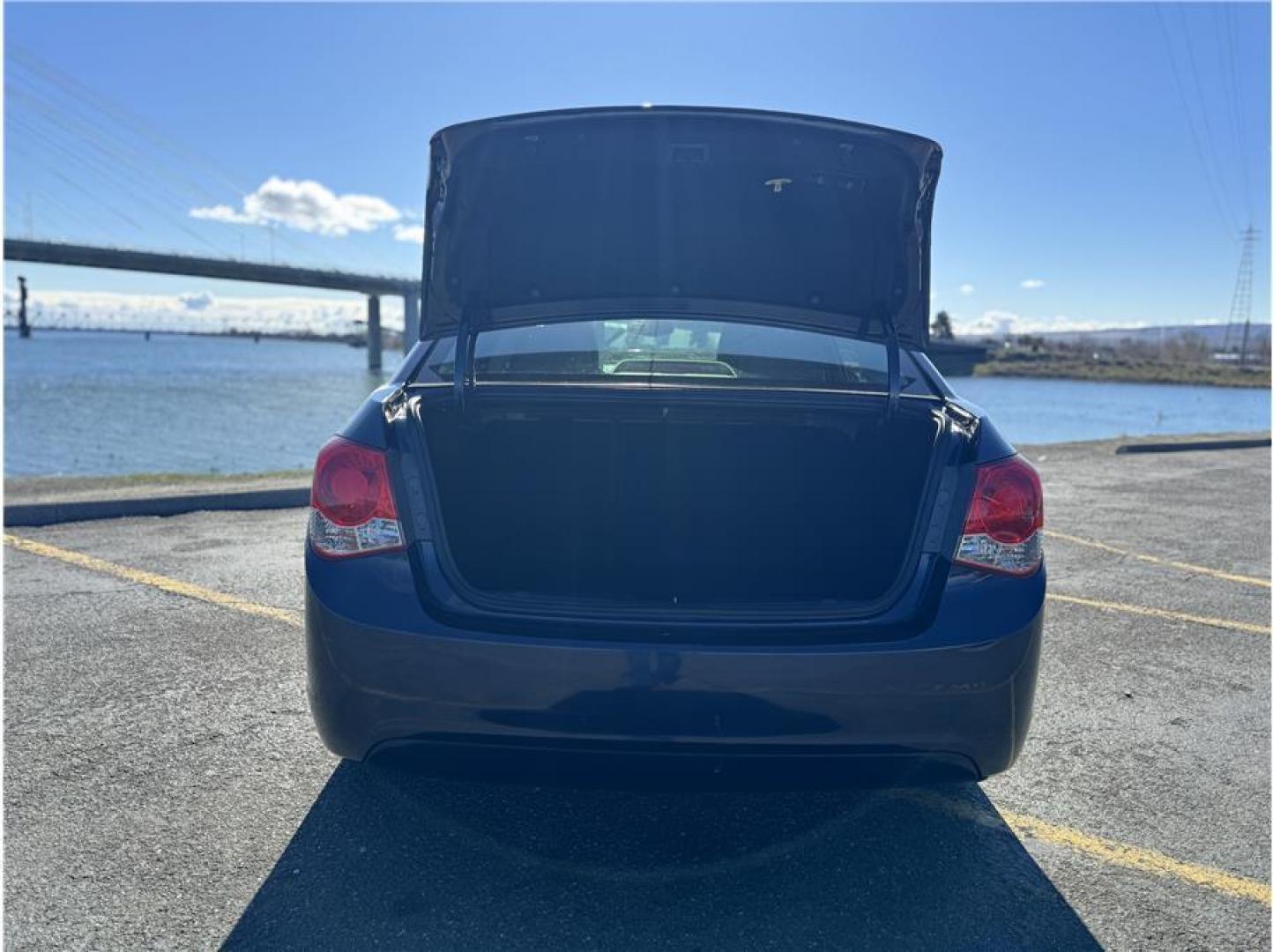 2016 Blue /No Color Chevrolet Cruze Limited (1G1PC5SG3G7) with an 4-Cyl, ECOTEC, 1.8 Liter engine, Auto, 6-Spd Overdrive transmission, located at 607 W Columbia Drive, Kennewick, WA, 99336, (509) 987-1069, 46.216743, -119.126404 - Photo#14