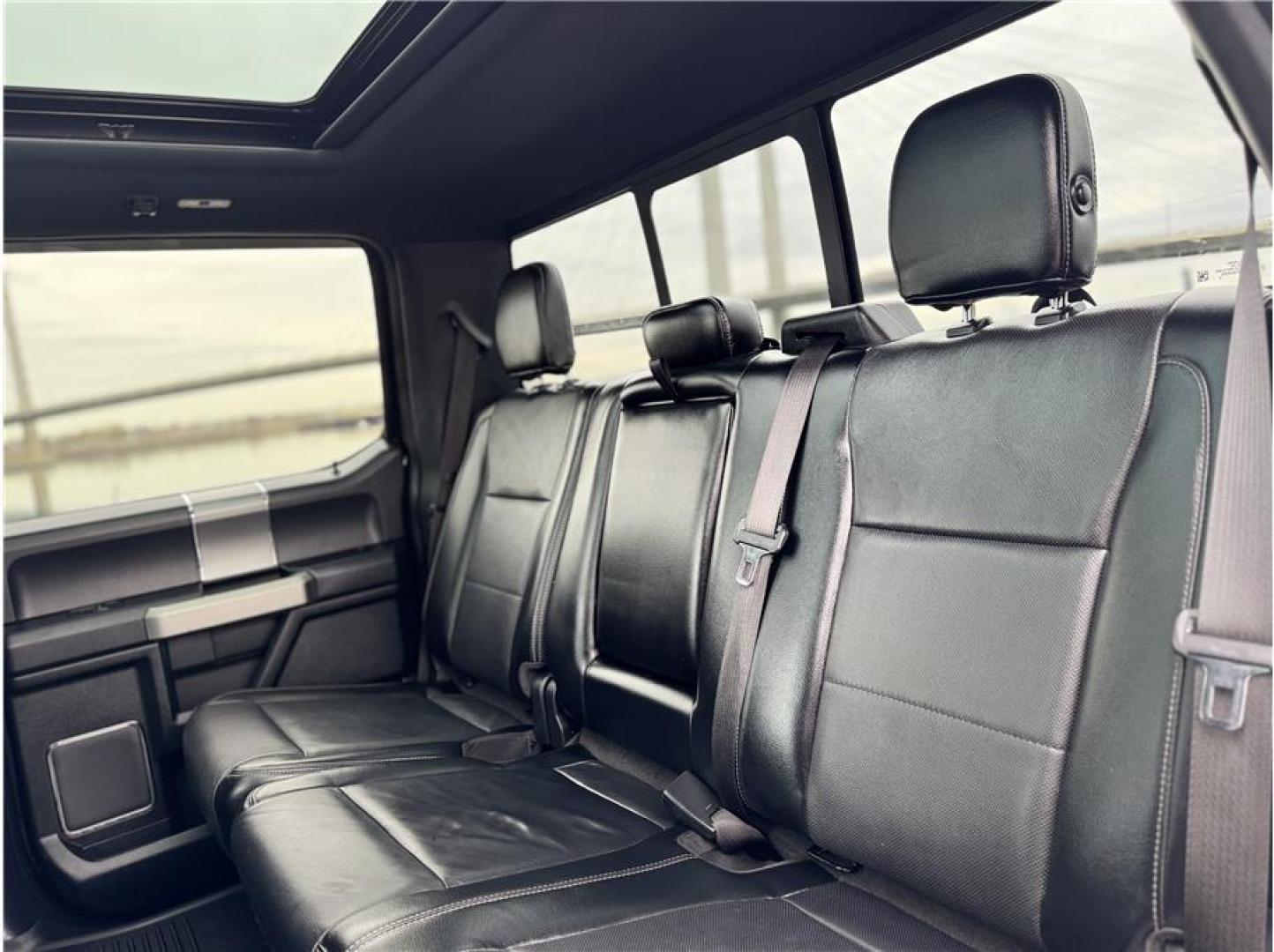 2015 Black /No Color Ford F150 SuperCrew Cab (1FTFW1EG5FK) with an V6, EcoBoost, TT, 3.5L engine, Automatic, 6-Spd transmission, located at 607 W Columbia Drive, Kennewick, WA, 99336, (509) 987-1069, 46.216743, -119.126404 - Photo#3