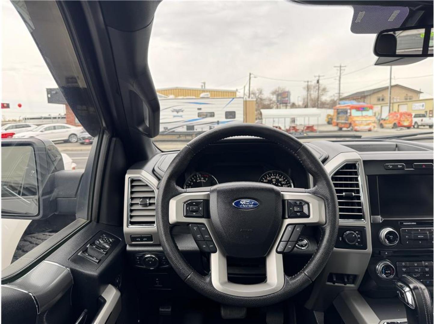 2015 Black /No Color Ford F150 SuperCrew Cab (1FTFW1EG5FK) with an V6, EcoBoost, TT, 3.5L engine, Automatic, 6-Spd transmission, located at 607 W Columbia Drive, Kennewick, WA, 99336, (509) 987-1069, 46.216743, -119.126404 - Photo#4