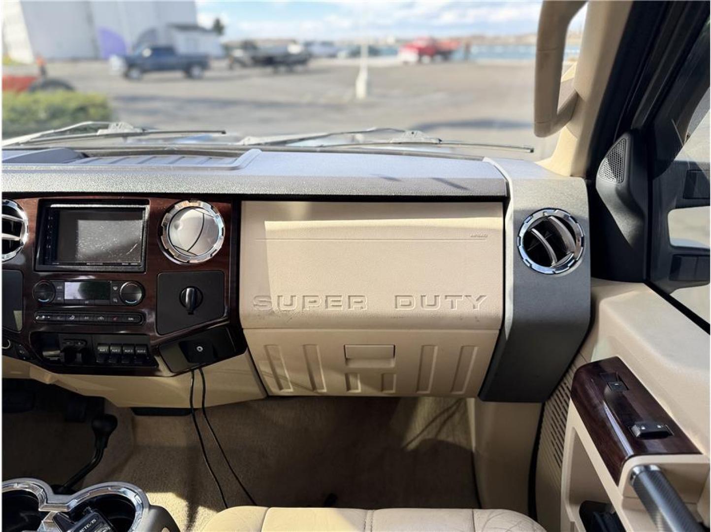 2008 Gray /No Color Ford F350 Super Duty Crew Cab (1FTWW31R08E) with an V8, Turbo Dsl 6.4L engine, Automatic, 5-Spd w/Overdrive transmission, located at 607 W Columbia Drive, Kennewick, WA, 99336, (509) 987-1069, 46.216743, -119.126404 - Photo#6