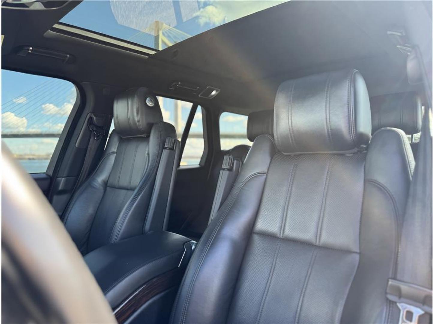 2014 Black /No Color Land Rover Range Rover (SALGS2VF0EA) with an V6, Sprchrgd, FF, 3.0L engine, Automatic, 8-Spd transmission, located at 607 W Columbia Drive, Kennewick, WA, 99336, (509) 987-1069, 46.216743, -119.126404 - Photo#10