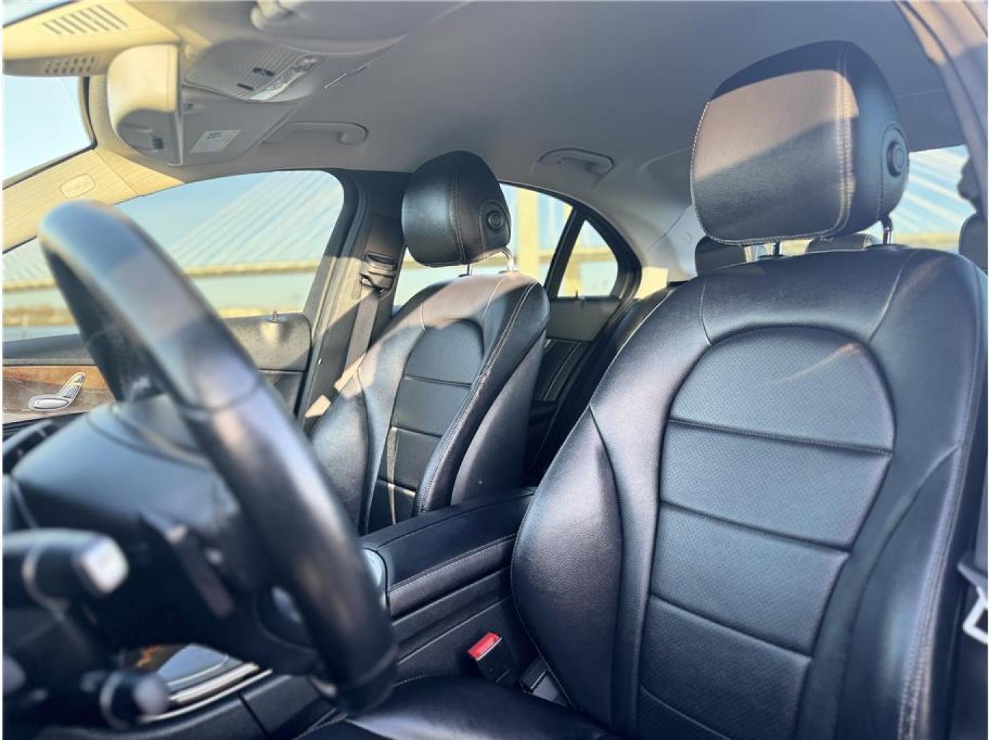 2015 Black /No Color Mercedes-Benz C-Class (55SWF4KB9FU) with an 4-Cyl, Turbo, 2.0 Liter engine, Auto, 7-Spd 7G-Tronic + transmission, located at 607 W Columbia Drive, Kennewick, WA, 99336, (509) 987-1069, 46.216743, -119.126404 - Photo#8