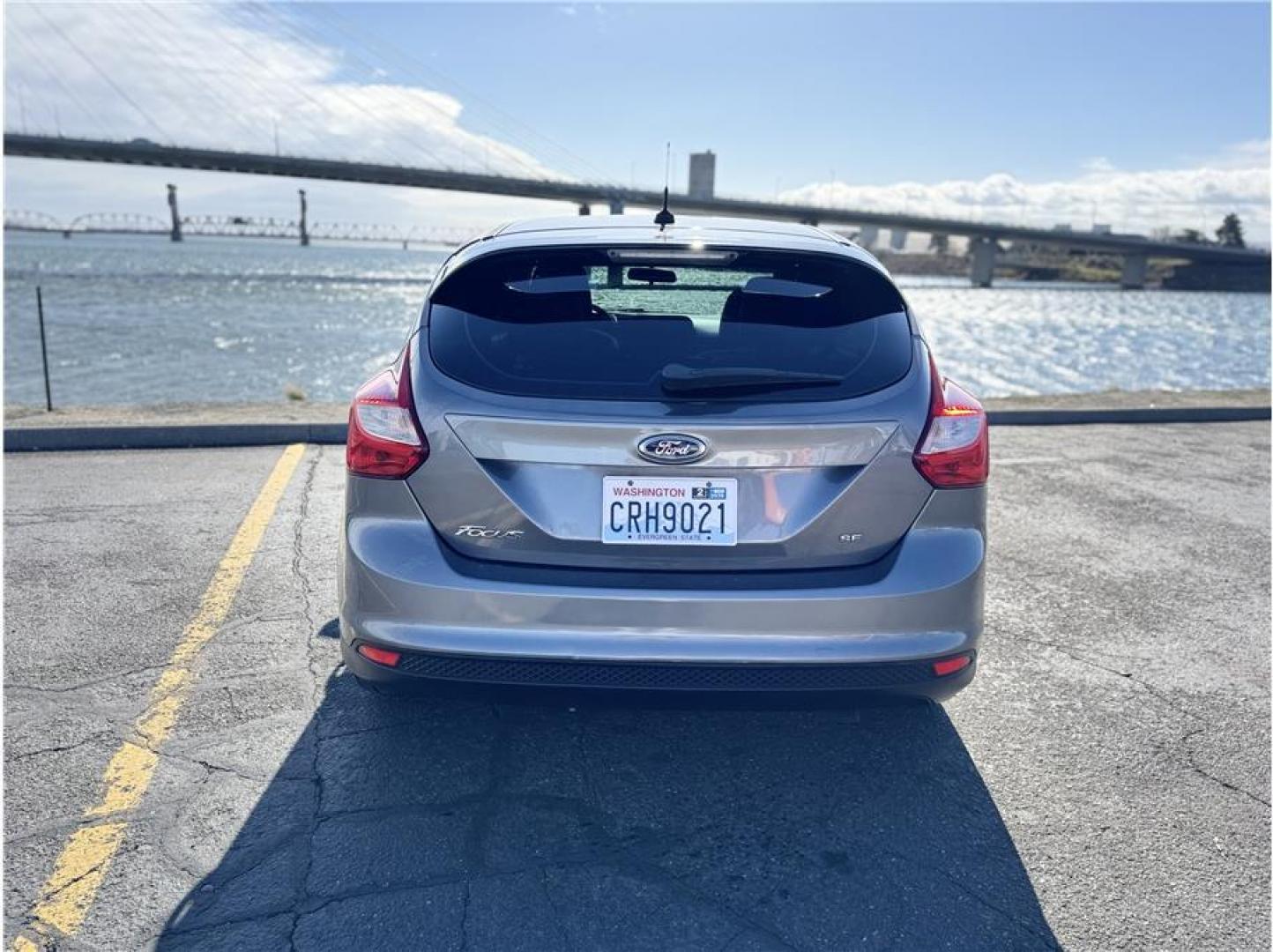 2013 No Color /No Color Ford Focus (1FADP3K24DL) with an 4-Cyl, Flex Fuel, 2.0L engine, Manual, 5-Spd transmission, located at 607 W Columbia Drive, Kennewick, WA, 99336, (509) 987-1069, 46.216743, -119.126404 - Photo#15