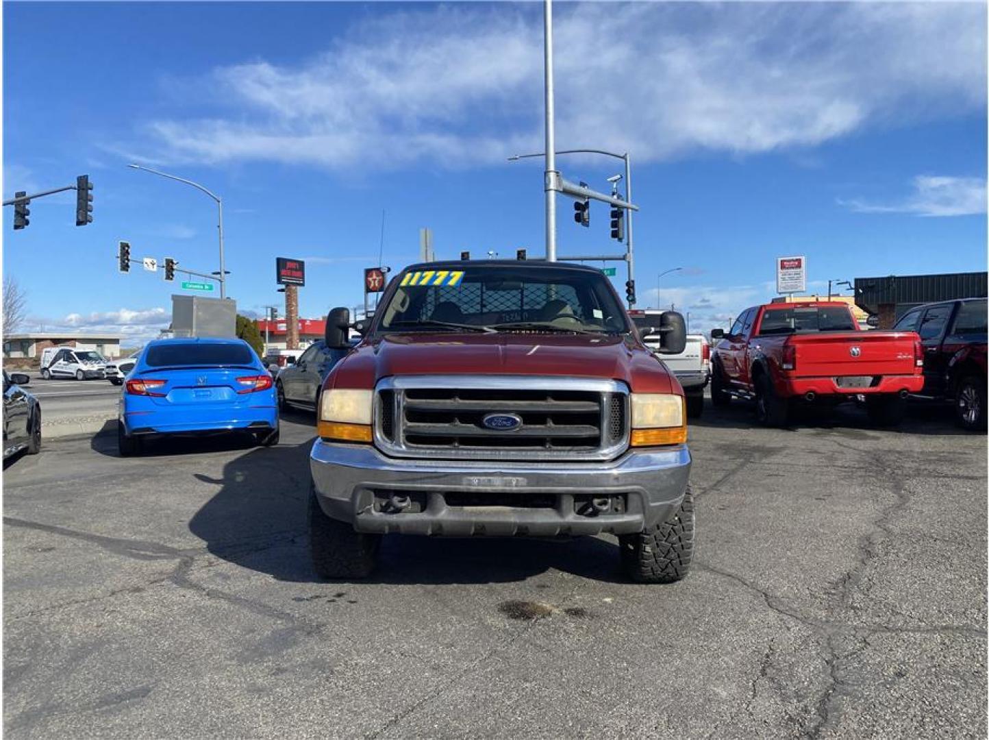 1999 Red /No Color Ford F350 Super Duty Super Cab (1FTSX31F9XE) , located at 607 W Columbia Drive, Kennewick, WA, 99336, (509) 987-1069, 46.216743, -119.126404 - Photo#1