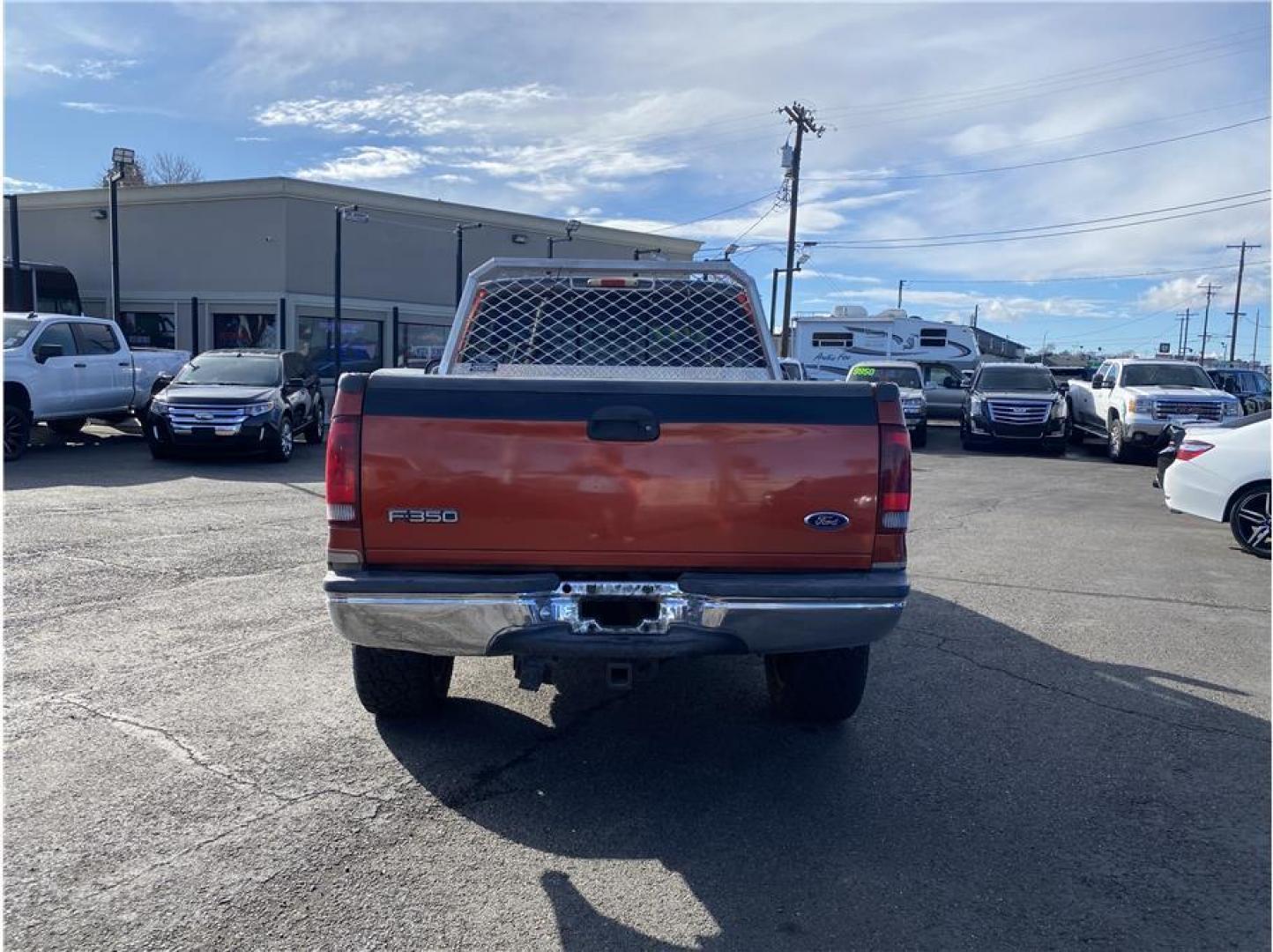 1999 Red /No Color Ford F350 Super Duty Super Cab (1FTSX31F9XE) , located at 607 W Columbia Drive, Kennewick, WA, 99336, (509) 987-1069, 46.216743, -119.126404 - Photo#5