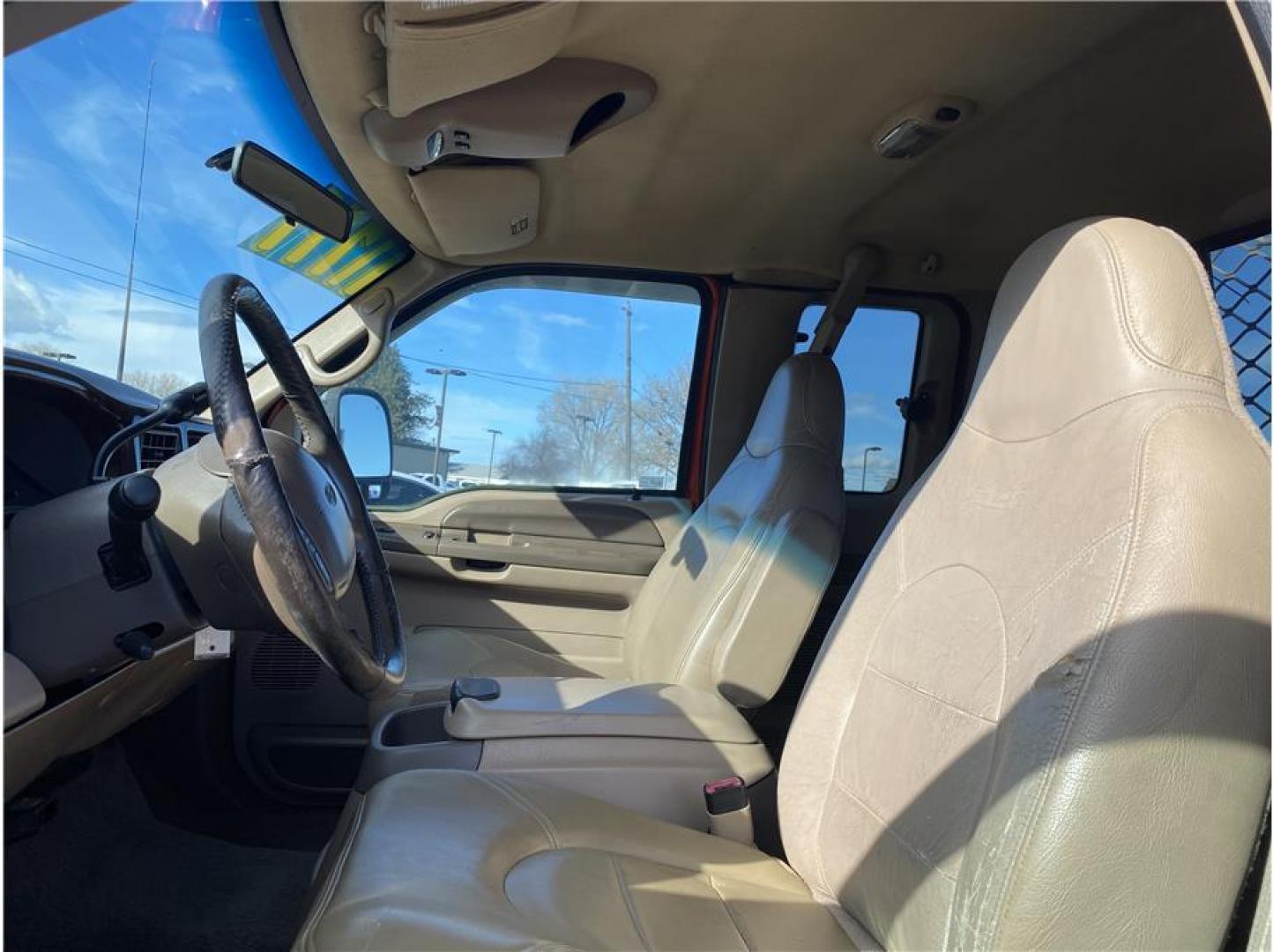 1999 Red /No Color Ford F350 Super Duty Super Cab (1FTSX31F9XE) , located at 607 W Columbia Drive, Kennewick, WA, 99336, (509) 987-1069, 46.216743, -119.126404 - Photo#11