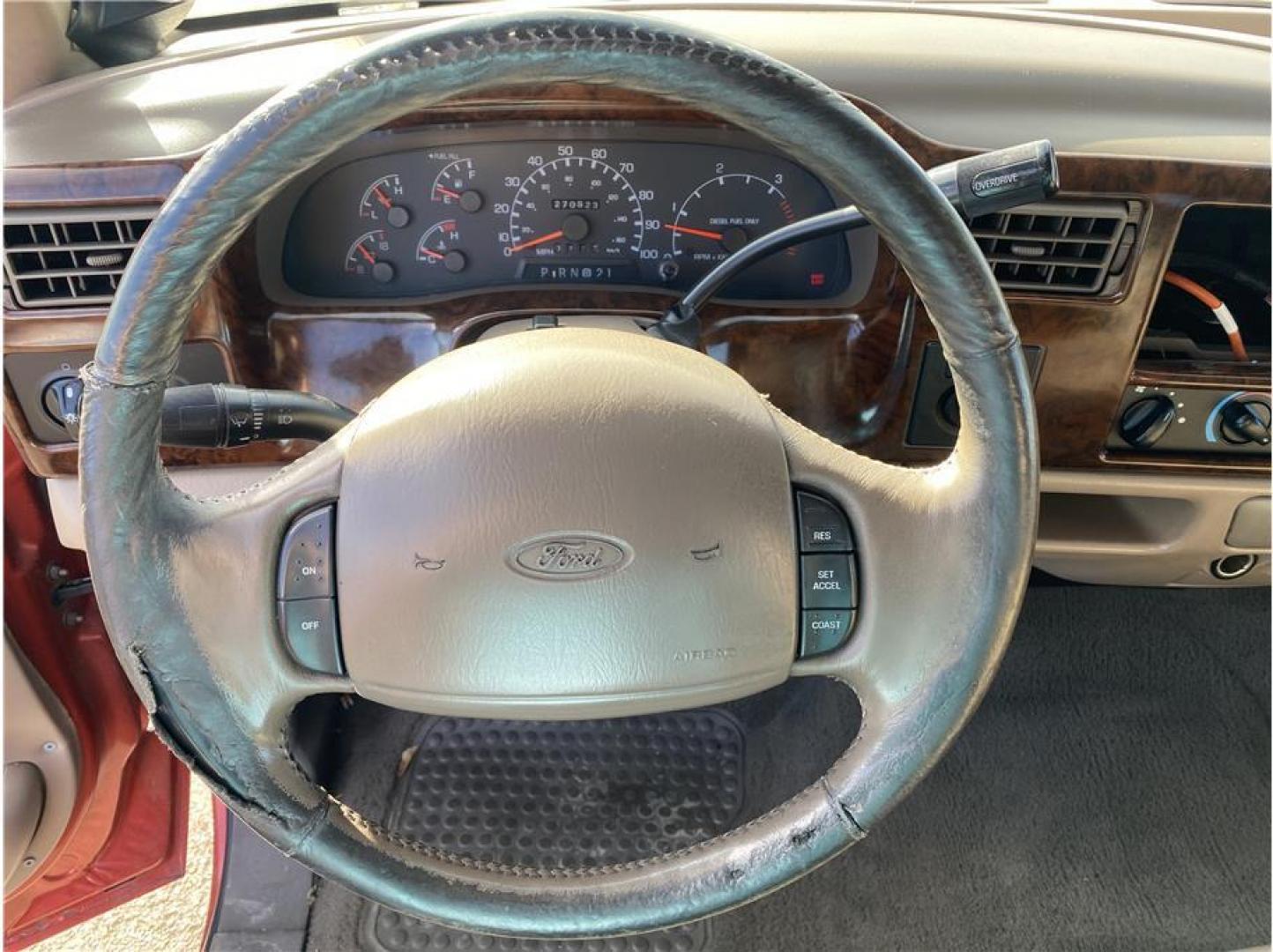 1999 Red /No Color Ford F350 Super Duty Super Cab (1FTSX31F9XE) , located at 607 W Columbia Drive, Kennewick, WA, 99336, (509) 987-1069, 46.216743, -119.126404 - Photo#12