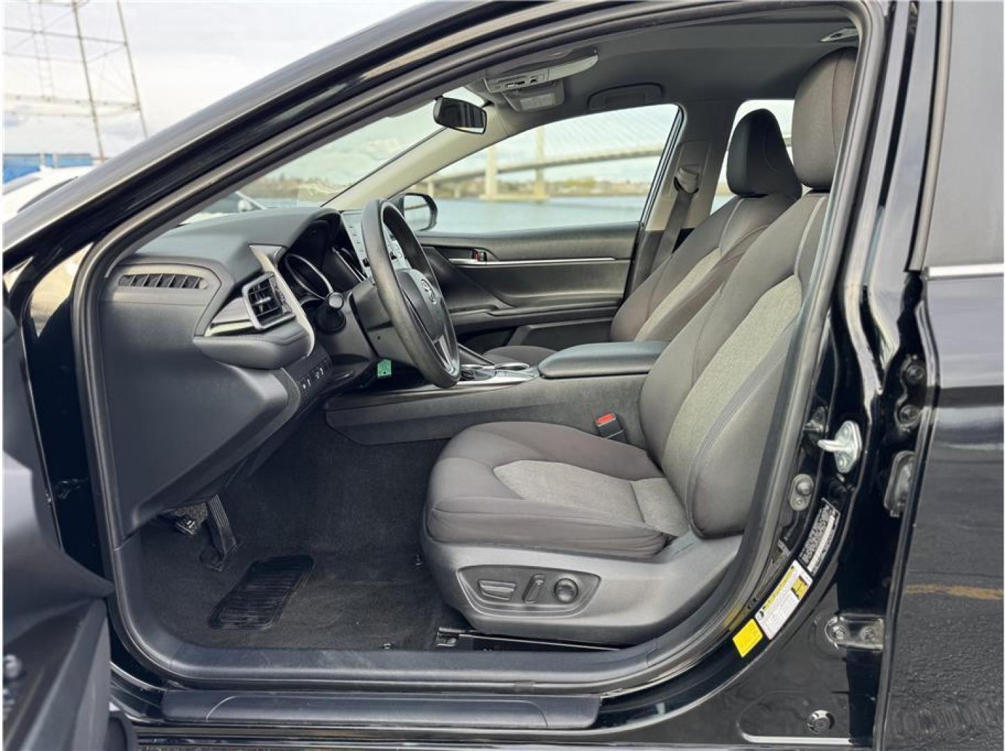 2022 Black /No Color Toyota Camry (4T1C11AK9NU) with an 4-Cyl, 2.5 Liter engine, Automatic, 8-Spd w/Sequential Shift transmission, located at 607 W Columbia Drive, Kennewick, WA, 99336, (509) 987-1069, 46.216743, -119.126404 - Photo#10