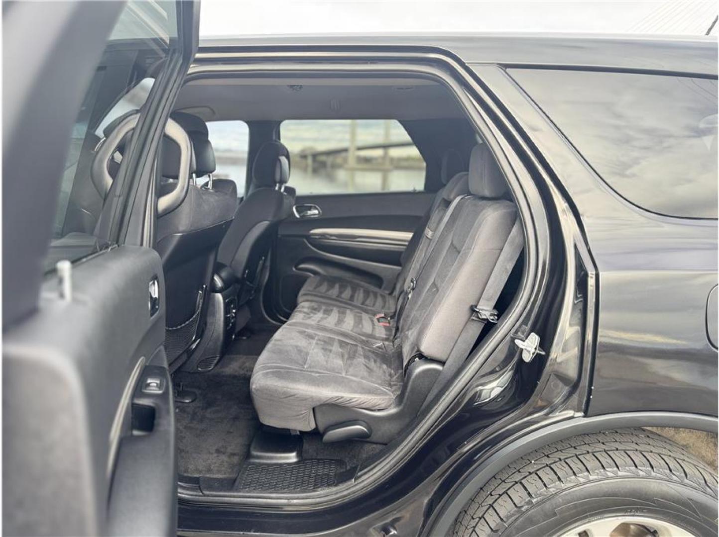 2013 Black /No Color Dodge Durango (1C4RDJAG7DC) with an V6, 3.6 Liter engine, Auto, 5-Spd w/OD transmission, located at 607 W Columbia Drive, Kennewick, WA, 99336, (509) 987-1069, 46.216743, -119.126404 - Photo#2