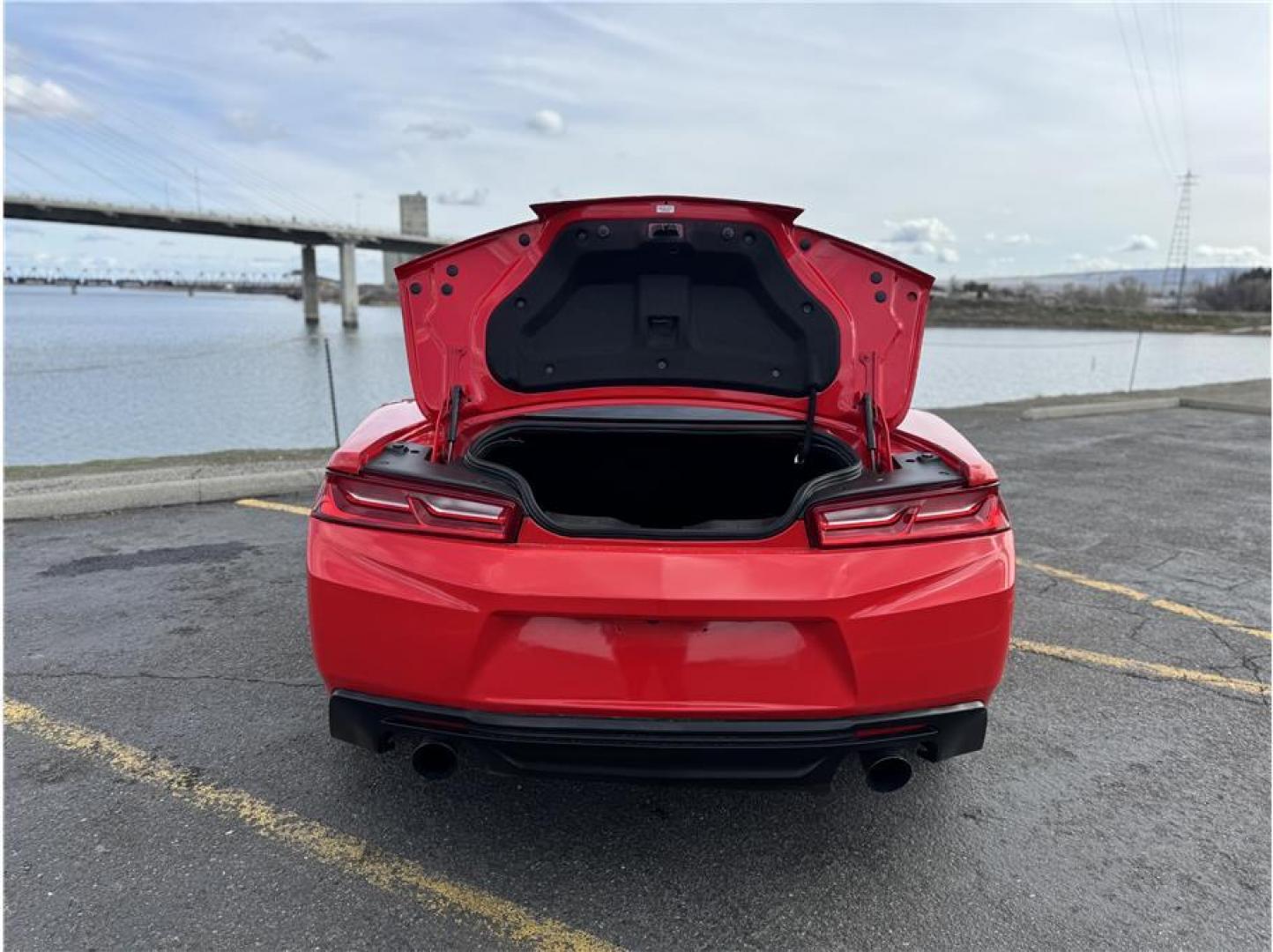 2016 Red /No Color Chevrolet Camaro (1G1FB1RS2G0) with an V6, 3.6 Liter engine, Automatic, 8-Spd transmission, located at 607 W Columbia Drive, Kennewick, WA, 99336, (509) 987-1069, 46.216743, -119.126404 - Photo#12