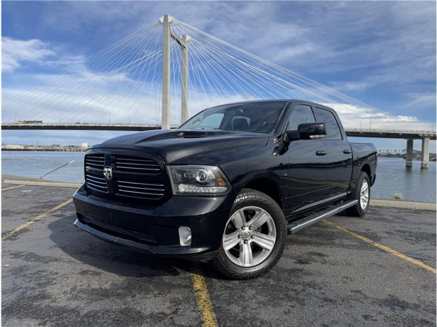 2013 Black /No Color Ram 1500 Crew Cab (1C6RR7MT3DS) with an V8, HEMI, 5.7 Liter engine, Automatic, 6-Spd transmission, located at 607 W Columbia Drive, Kennewick, WA, 99336, (509) 987-1069, 46.216743, -119.126404 - Photo#0