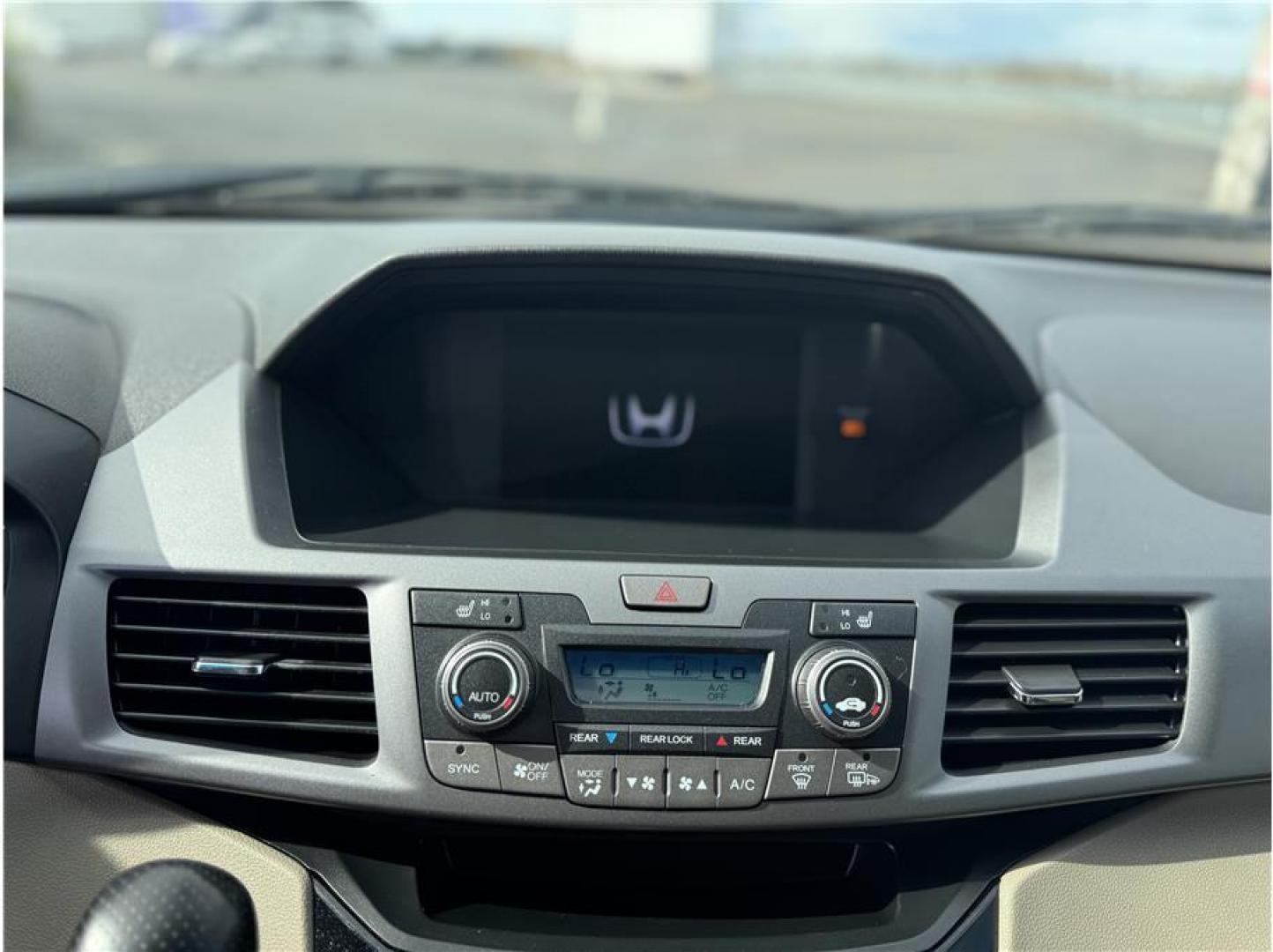 2013 Gold /No Color Honda Odyssey (5FNRL5H63DB) with an V6, i-VTEC, 3.5 Liter engine, Automatic, 5-Spd transmission, located at 607 W Columbia Drive, Kennewick, WA, 99336, (509) 987-1069, 46.216743, -119.126404 - Photo#10