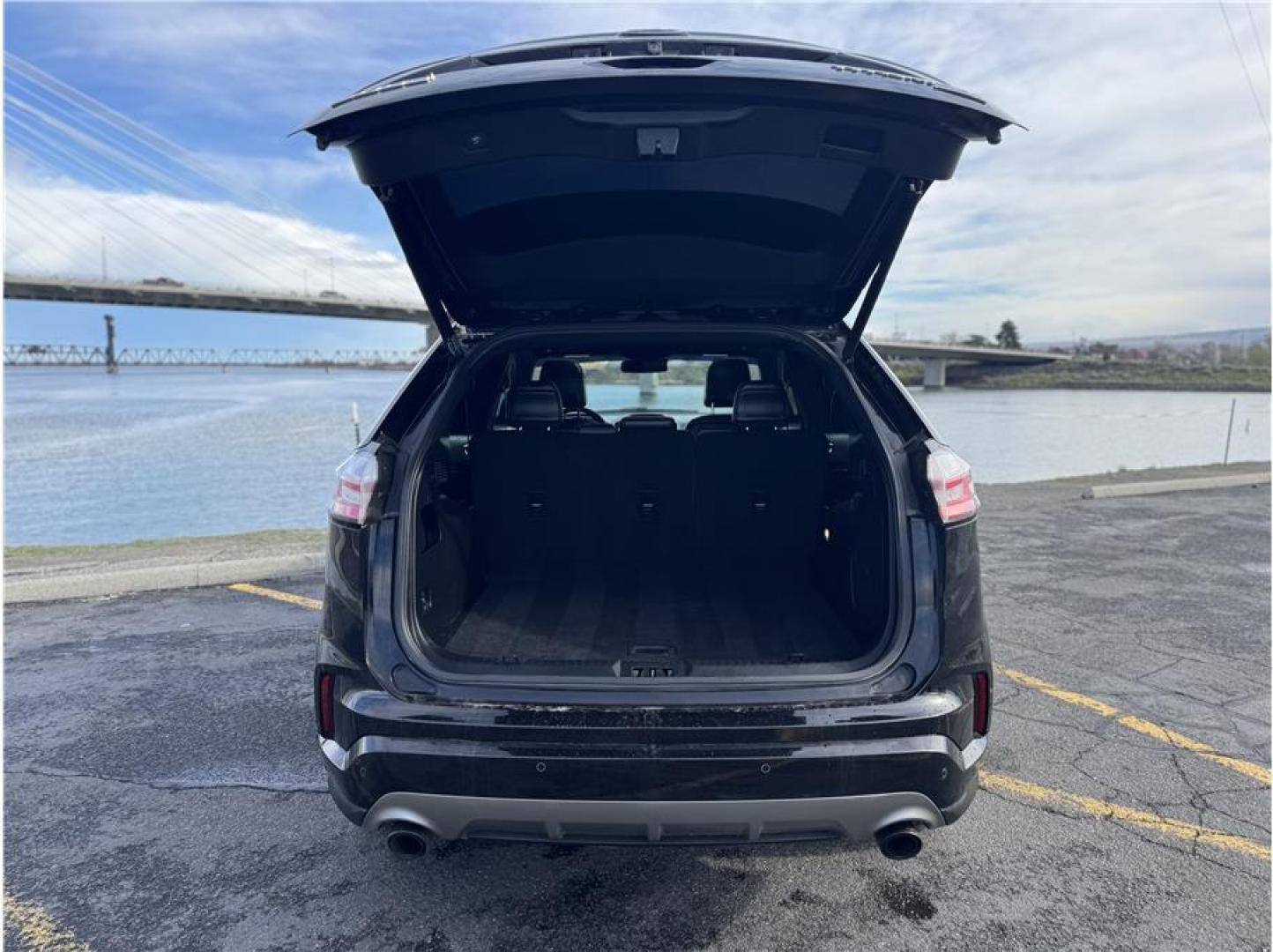2020 Black /No Color Ford Edge (2FMPK3K9XLB) with an 4-Cyl, EcoBoost, Turbo, 2.0 Liter engine, Automatic, 8-Spd transmission, located at 607 W Columbia Drive, Kennewick, WA, 99336, (509) 987-1069, 46.216743, -119.126404 - Photo#14